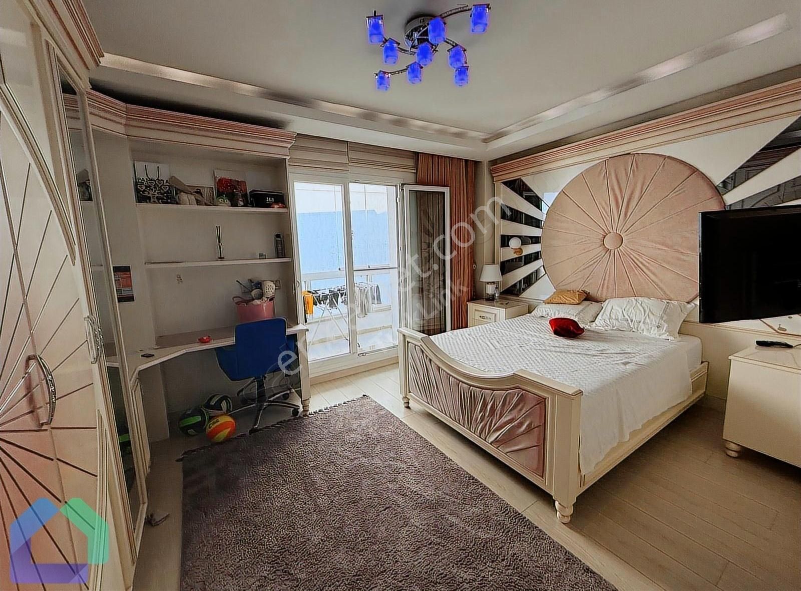 Beylikdüzünde 420 M² Villa Konforunda 4+2 Lüks Dubleks - Görsel 30