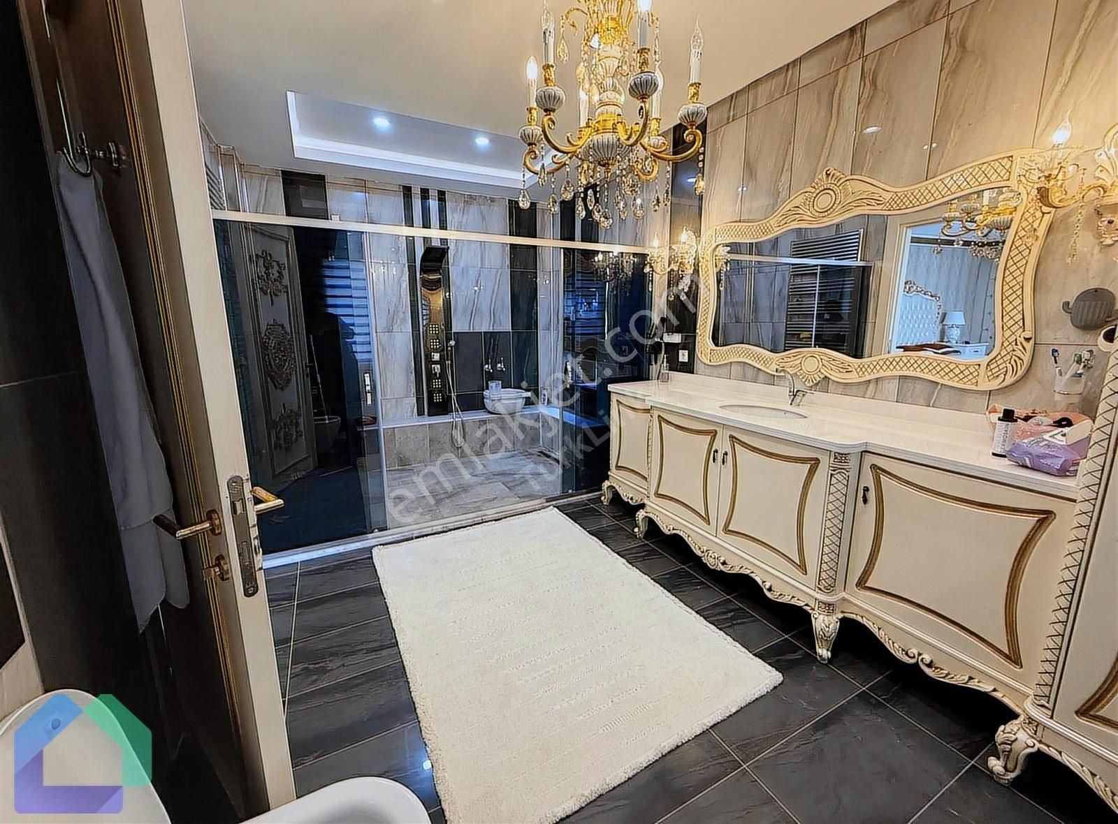 Beylikdüzünde 420 M² Villa Konforunda 4+2 Lüks Dubleks - Görsel 15