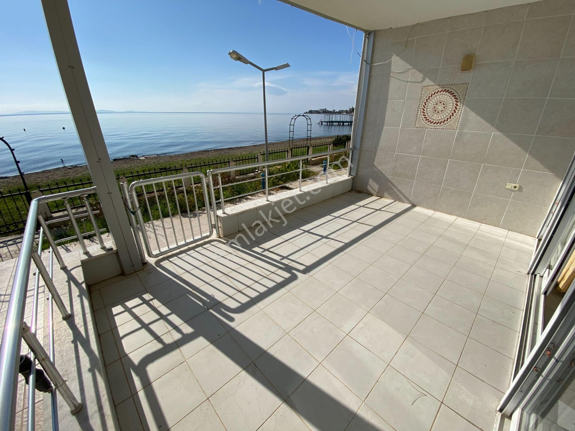 Altınoluk İlkbahar'dan Denize Sıfır 4+2 Müstakil Villa - Görsel 13