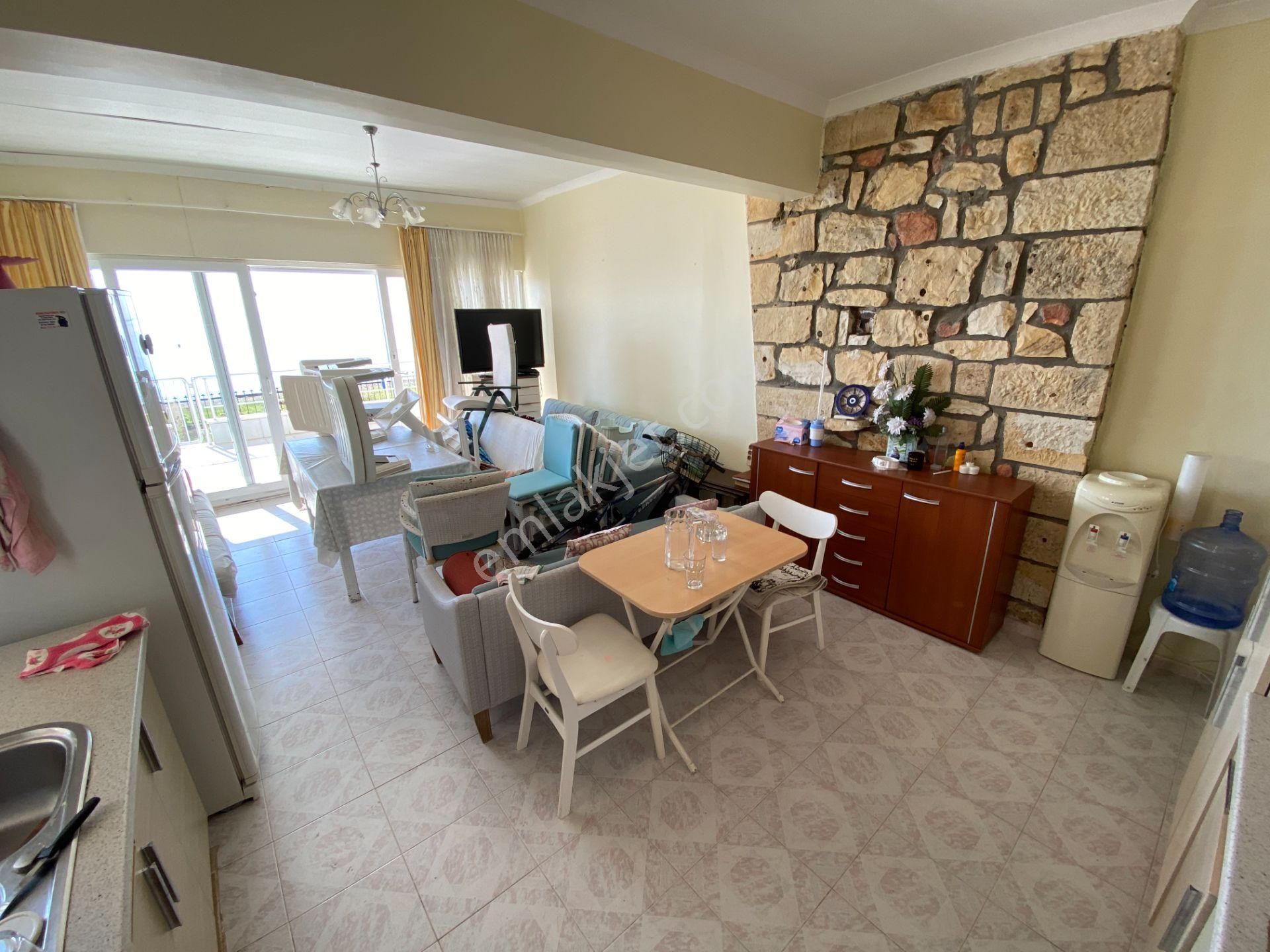 Altınoluk İlkbahar'dan Denize Sıfır 4+2 Müstakil Villa - Görsel 9