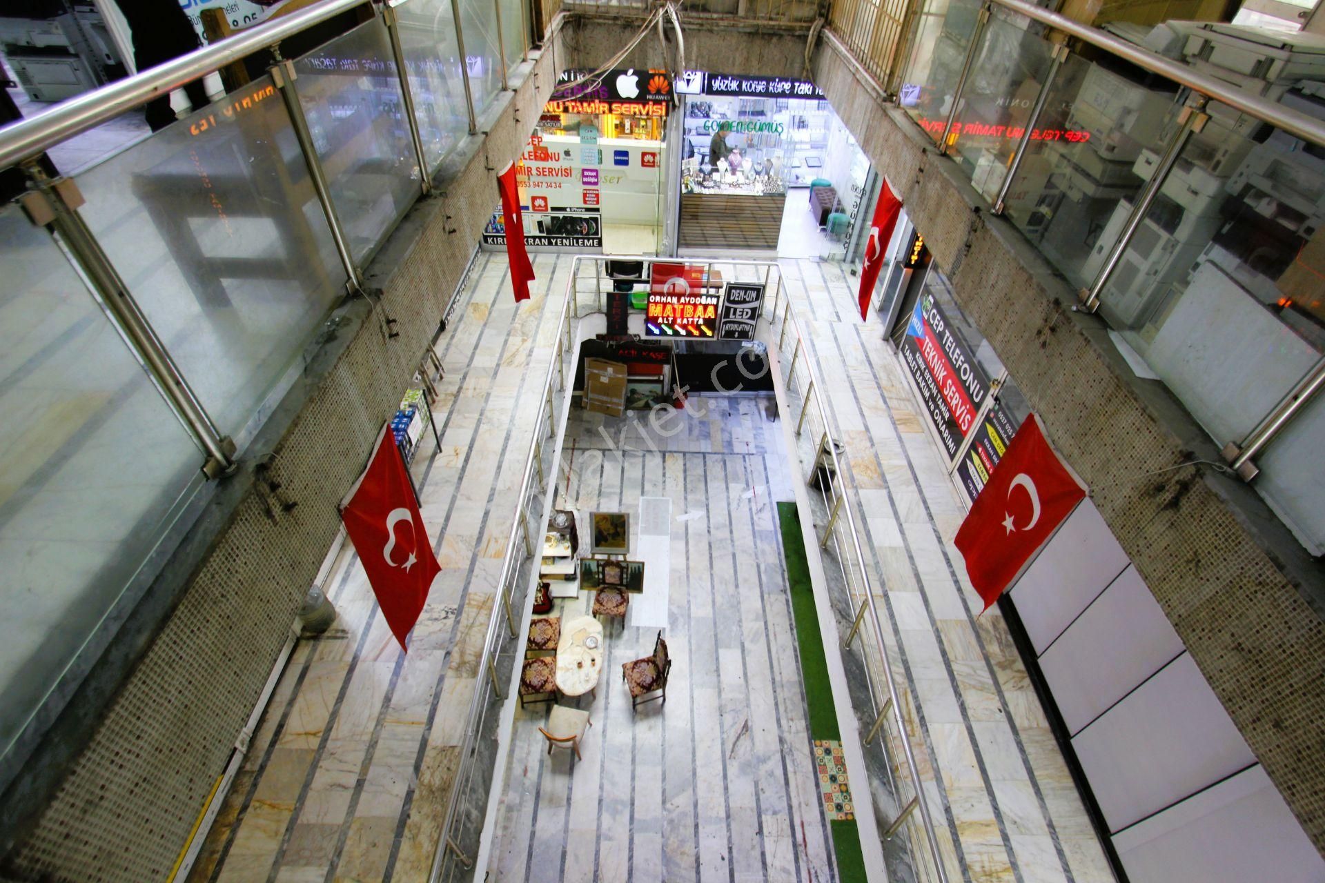 Gaziosmanpaşa Meydan'da Yatırımlık Satılık Dükkan - Görsel 20