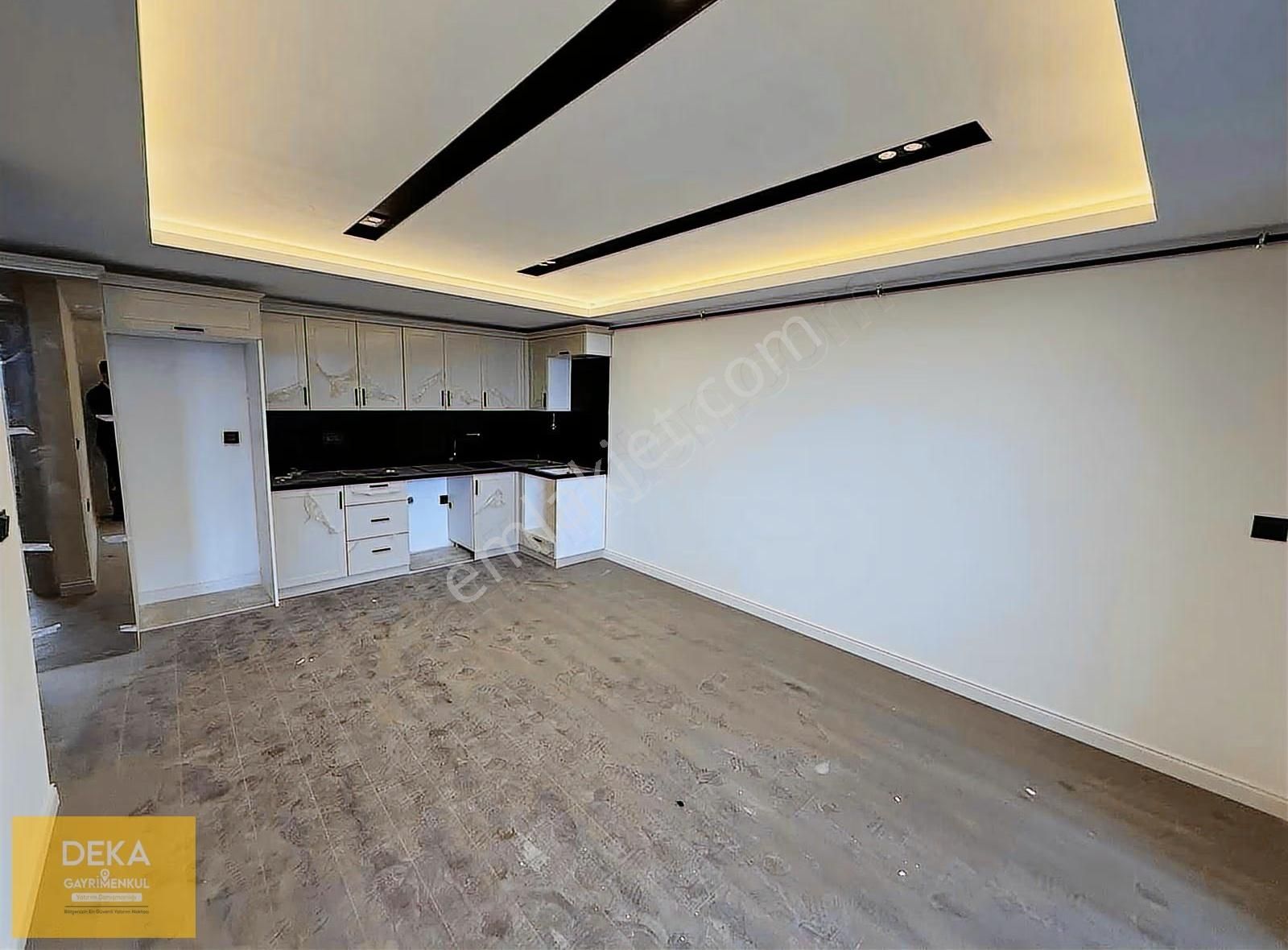 Deka Gayrimenkul'den Körfez Mah. Havuzlu Sitede Satılık 1+1 - Görsel 5