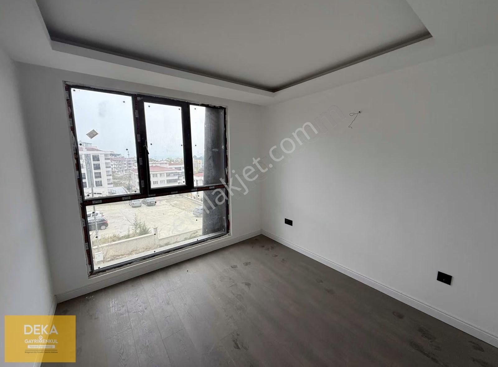 Deka Gayrimenkul'den Körfez Mah. Havuzlu Sitede Satılık 1+1 - Görsel 7