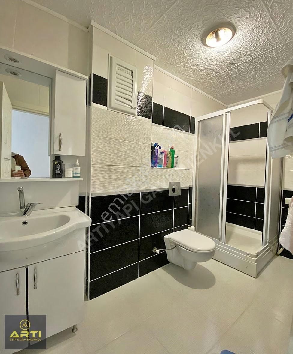 Avcılar Da Metrobüs Ve Üniversite Yanı Satılık 4+2 Dubleks Daire - Görsel 26