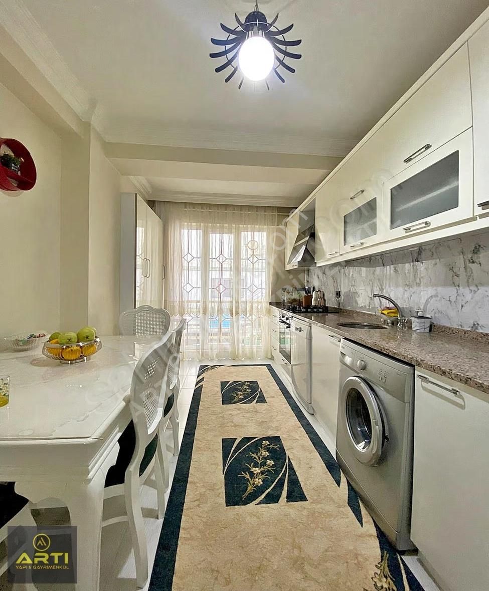 Avcılar Da Metrobüs Ve Üniversite Yanı Satılık 4+2 Dubleks Daire - Görsel 12