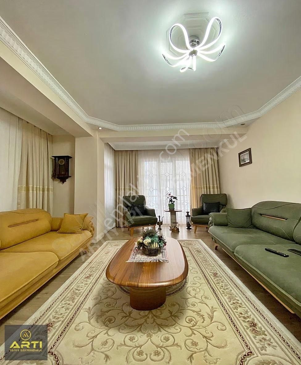 Avcılar Da Metrobüs Ve Üniversite Yanı Satılık 4+2 Dubleks Daire - Görsel 15