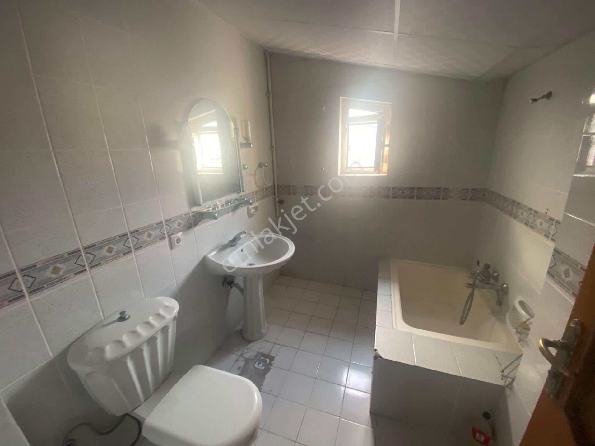 Furkan Emlak'tan Atakum Ömürevleri Mh.5+2 290m2 4 Ve 5.kat Düblex - Görsel 16