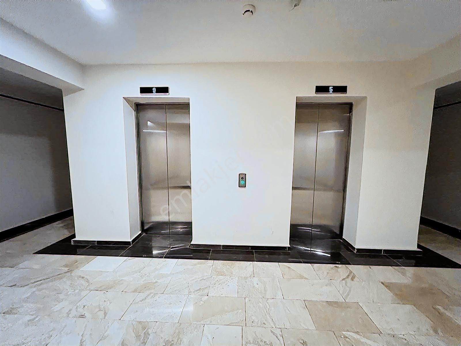 Yamaner Gayrimenkul'den Ertuğrul Shu08'de Kiralık 3+1 Köşe Daire - Görsel 5