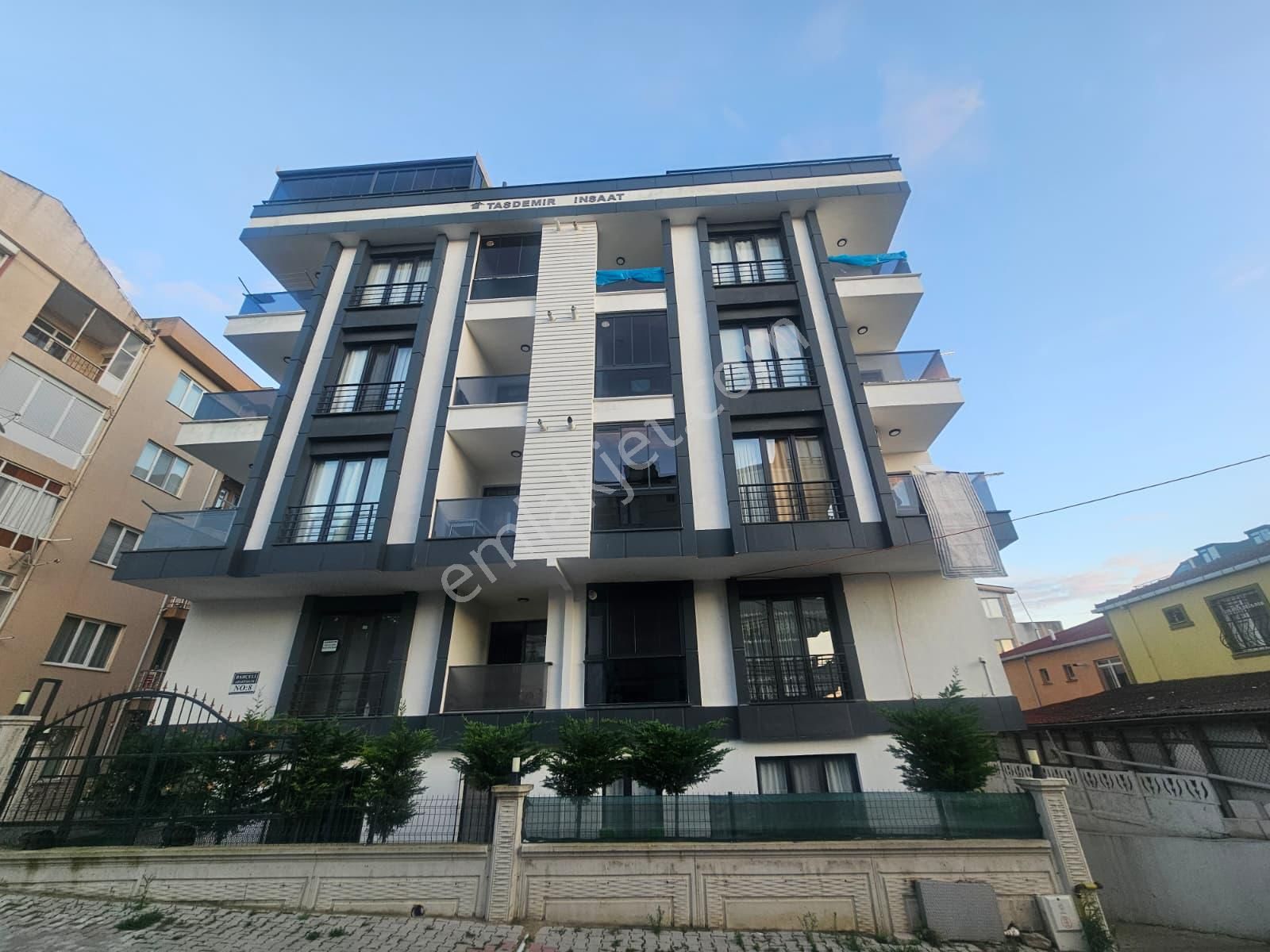 Büyükçekmece Celaliye Merkezi Konum'da Sıfır 3+1 Satılık Daire - Görsel 2