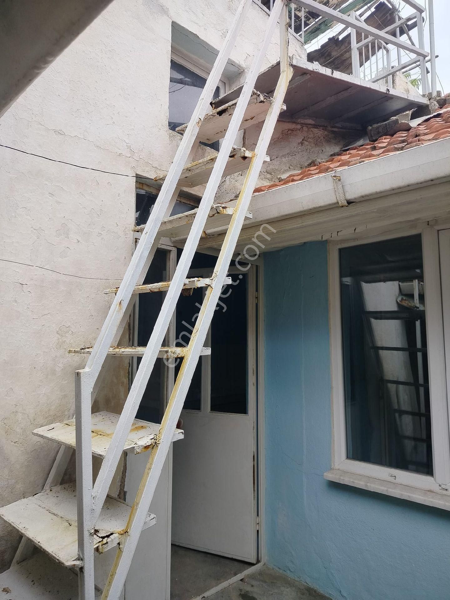 Aydın İncirliova Kurtuluş Mah. Satılık Müstakil Ev - Görsel 5