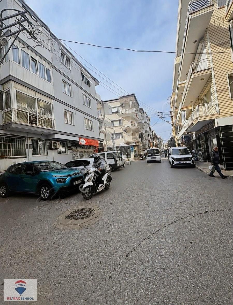 Balçova'da Merkezi Konumda 51 M2 Satılık Dükkan - Görsel 6