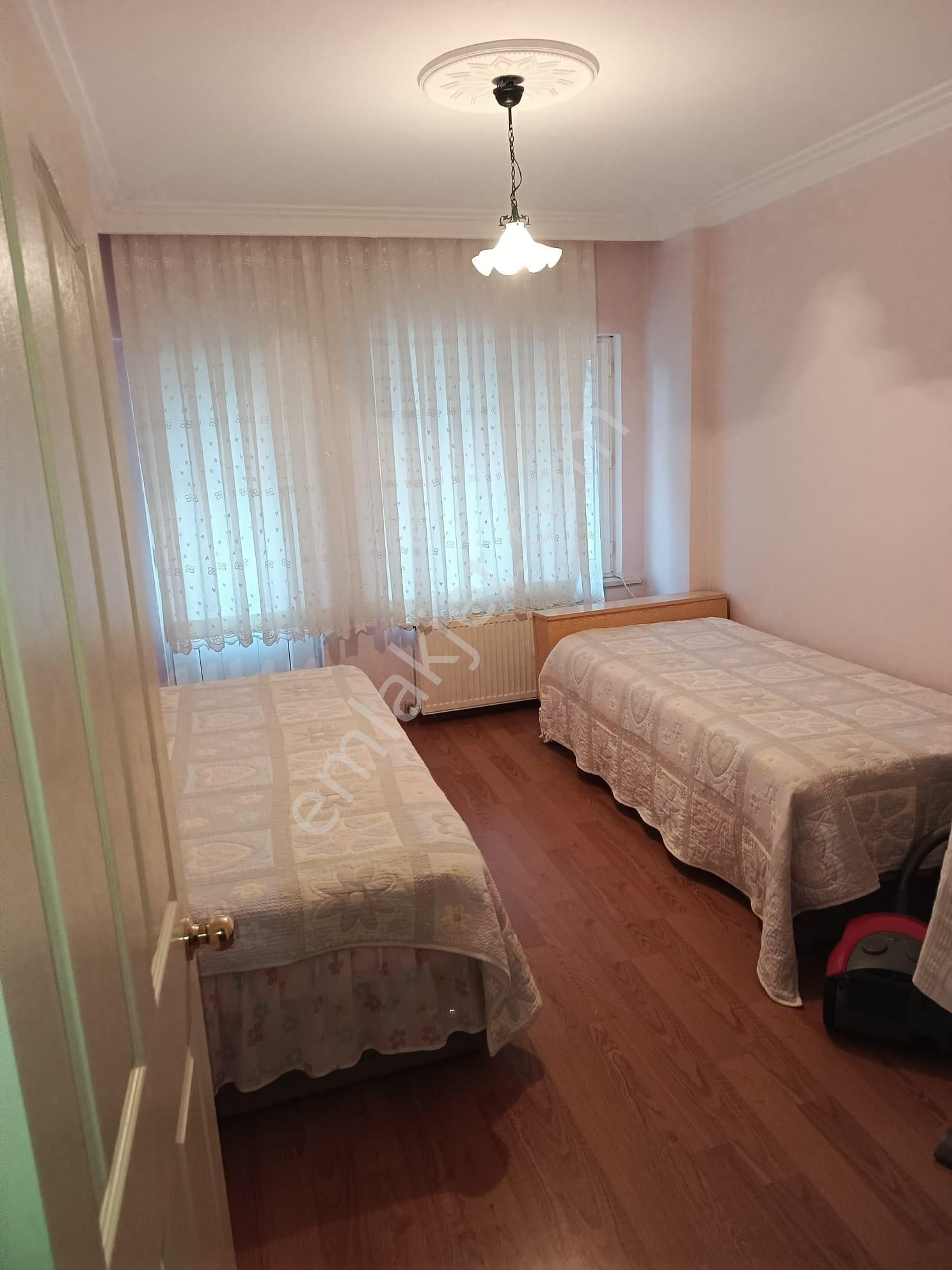 Bursa Mudanya Siteler Mah.de Satılık Daire Merkez 3+1 Ön Bahçe Giriş Arka 2.kat Deniz Görür Site İçi - Görsel 15