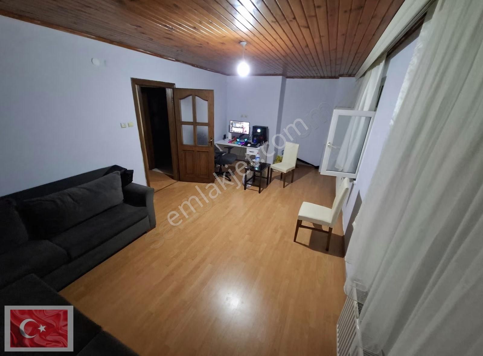 Az Katlı Binada 3+1 Teraslı 24m2 Hisse Paylı Yeri Konumu Harika - Görsel 16