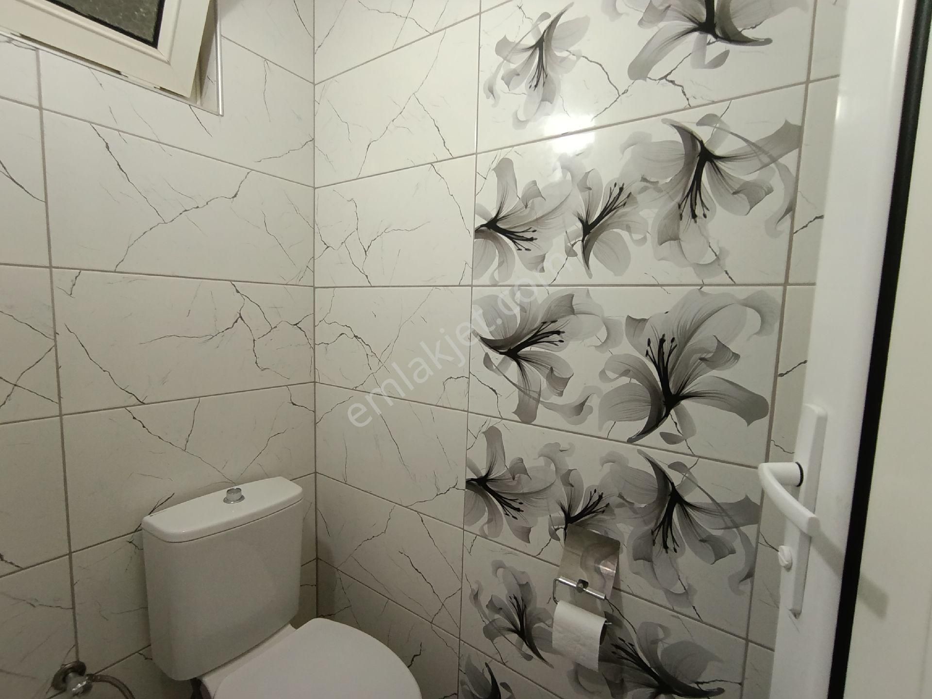 Karaova'da Yüzme Havuzlu Site İçinde 5+1 Satılık Villa - Görsel 11