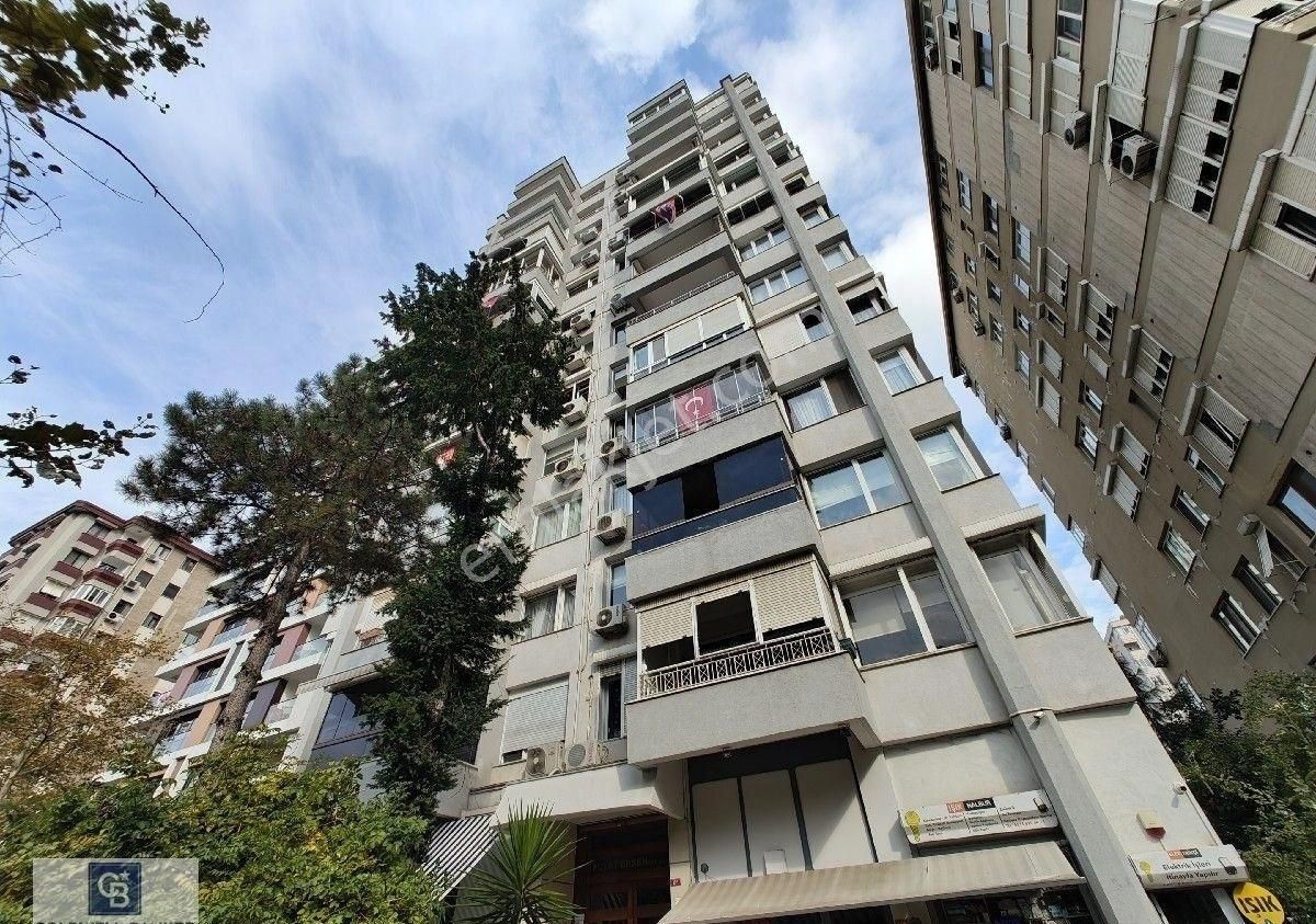 Oramiral Kemal Kayacan Sokakta Geniş Ferah 3+1