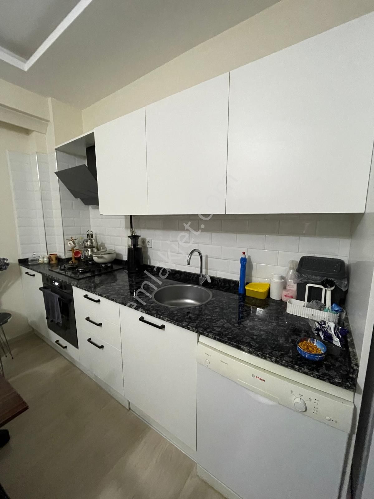 Seferihisar Çolakibrahimbeyde Site İçinde Satılık 2+1 Daire - Görsel 2