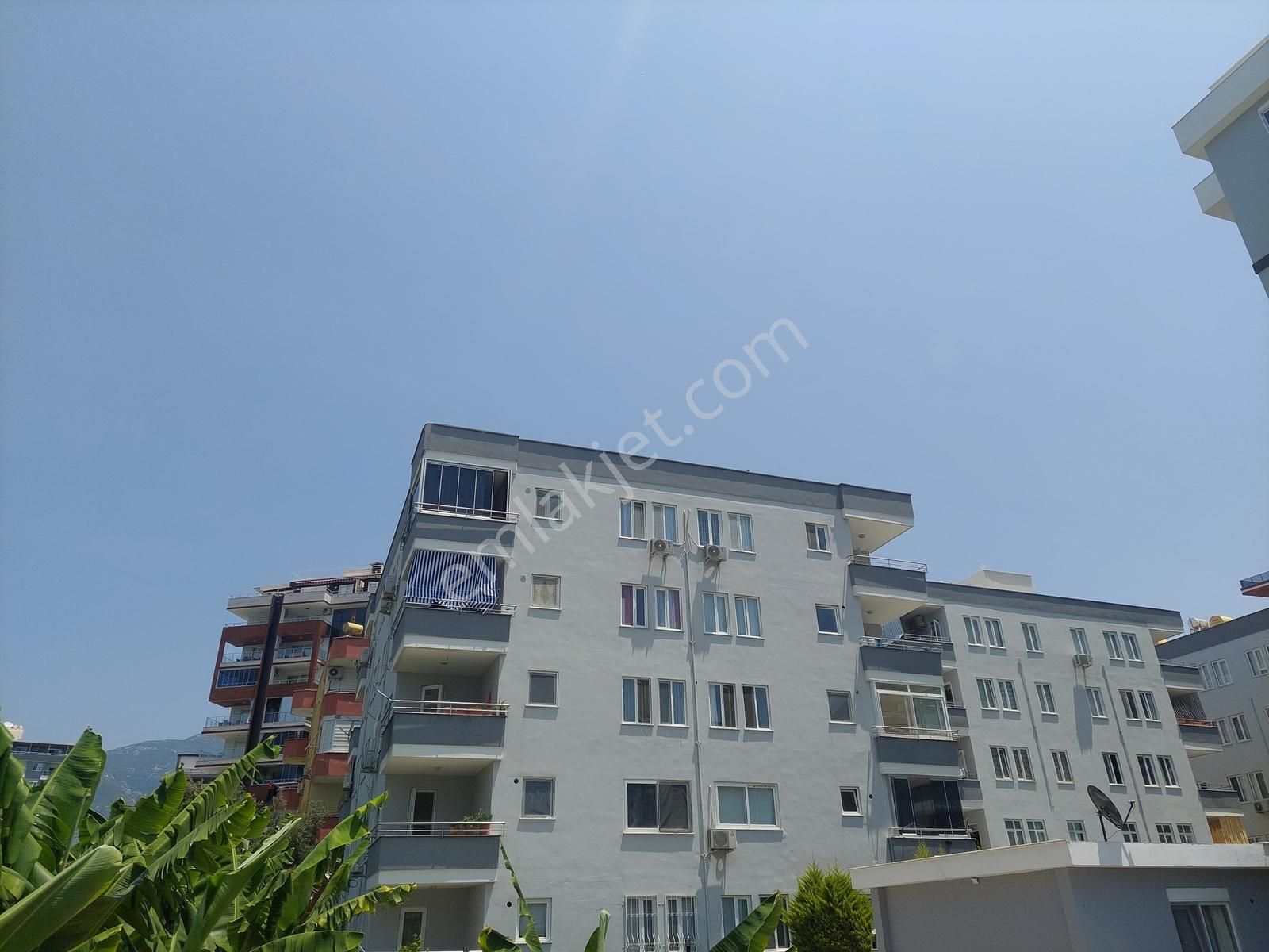Mahmutlarda 2+1 Ayrı Mutfak Temiz Ve Kullanışlı Satılık Daire - Görsel 11