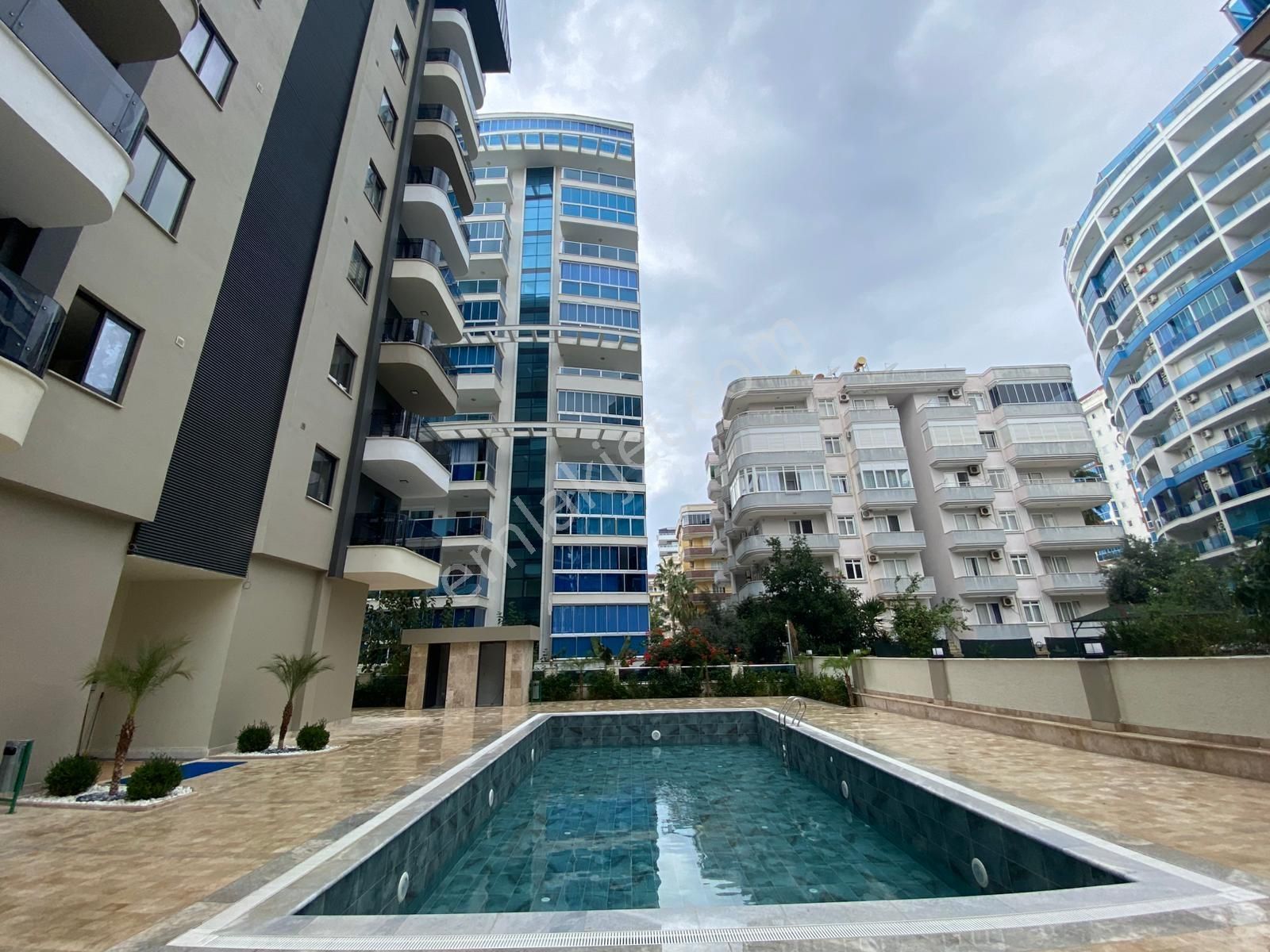 Mahmutlarda Denize 200m Mesafede Kiralık 1+1 Sıfır Daire - Görsel 16