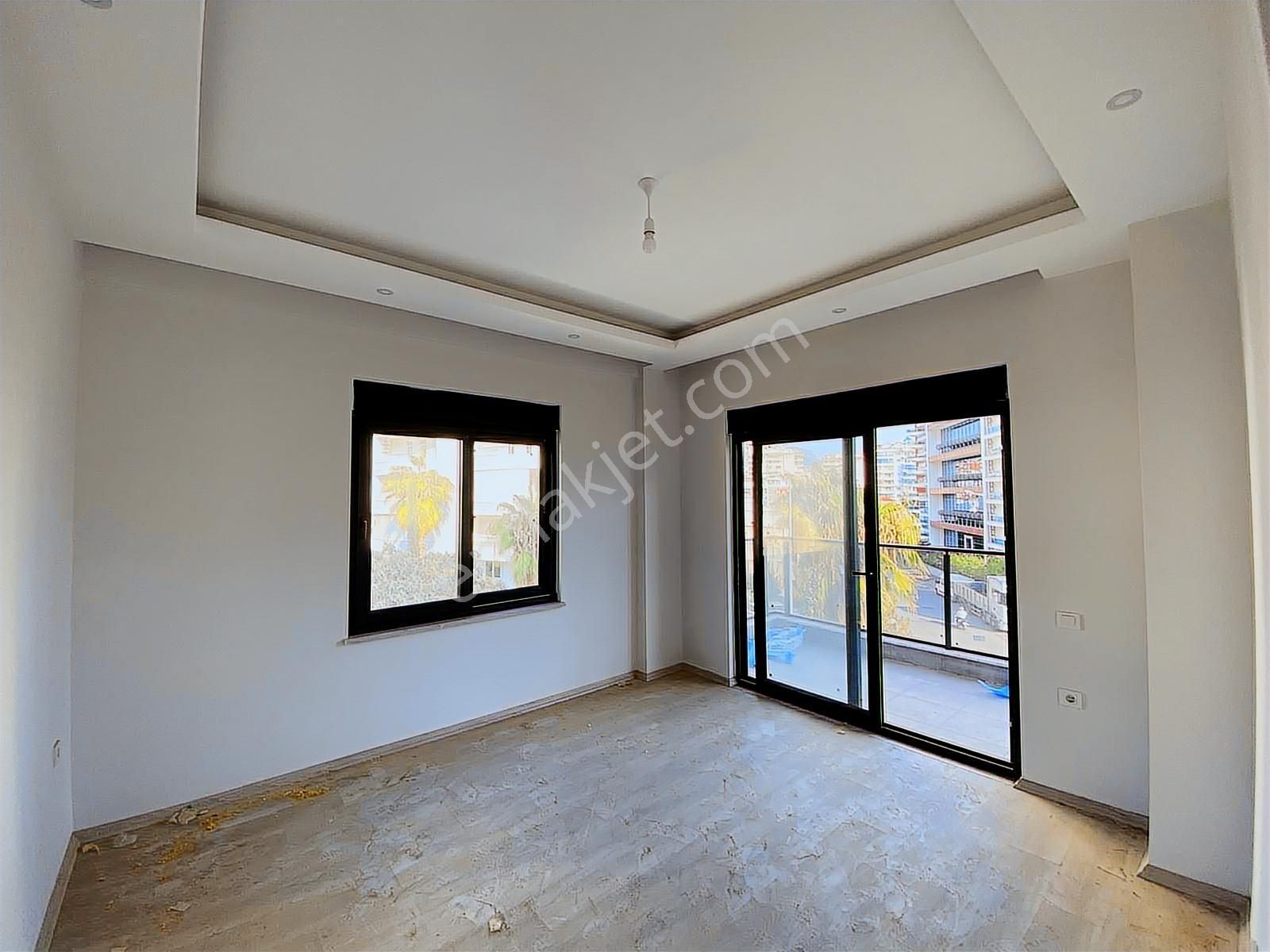 Cikcillide Denize 1 Km Mesafede 2+1 Ayrı Mutfak Sıfır Daire - Görsel 18