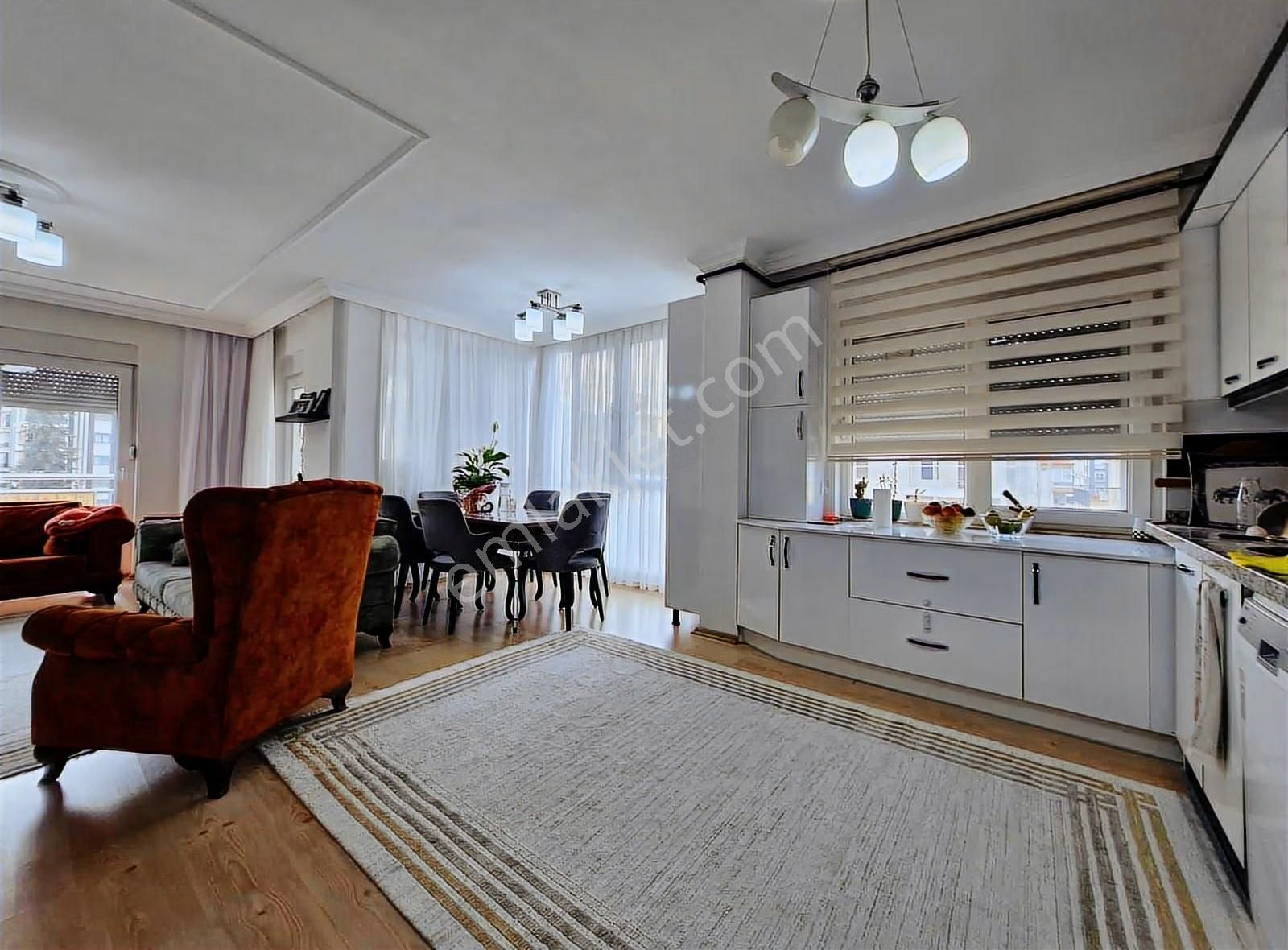 Bahçeyaka Mahalesinde 3+1 Daire - Görsel 9