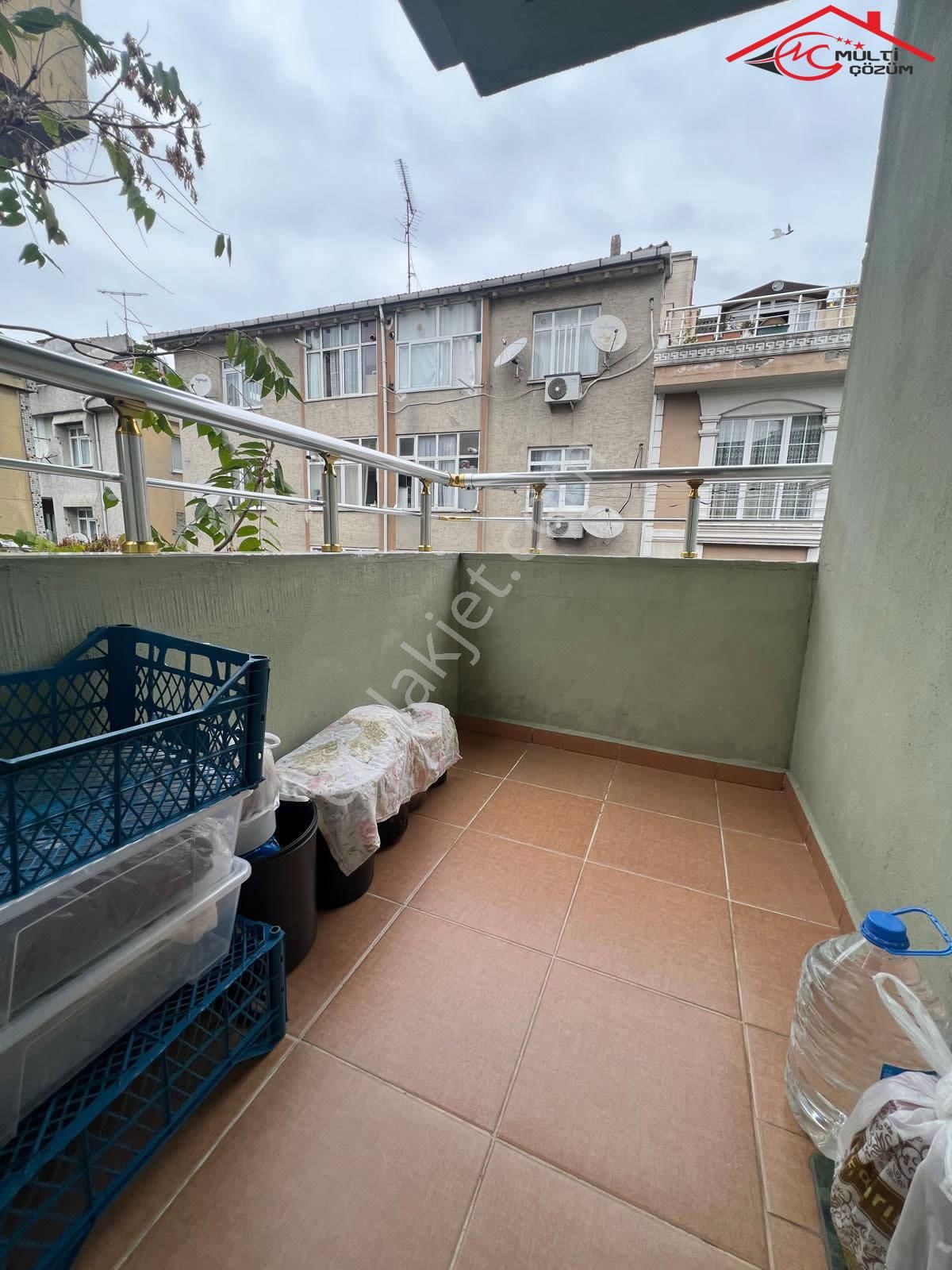 Yenibosna Zafer Mahallesinde Satılık Dubleks Daire 6+2 Asansörlü - Görsel 8