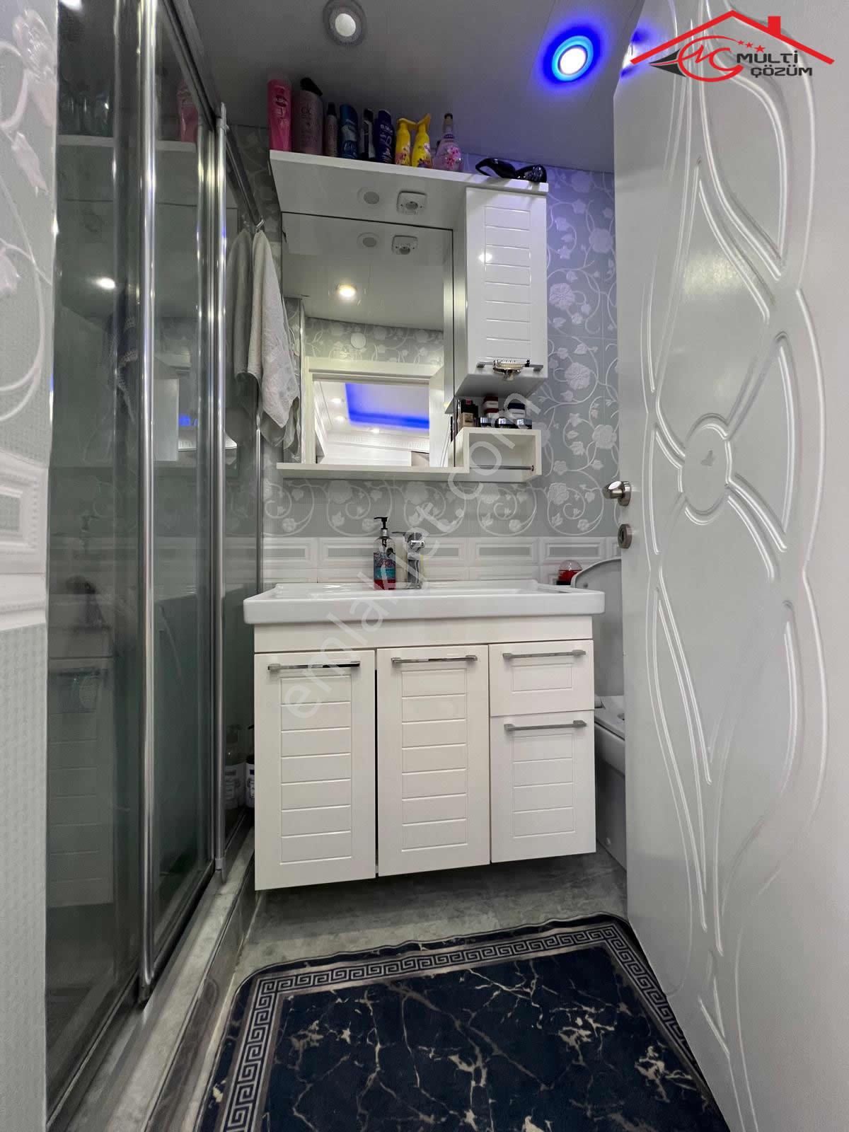 Yenibosna Zafer Mahallesinde Satılık Dubleks Daire 6+2 Asansörlü - Görsel 32