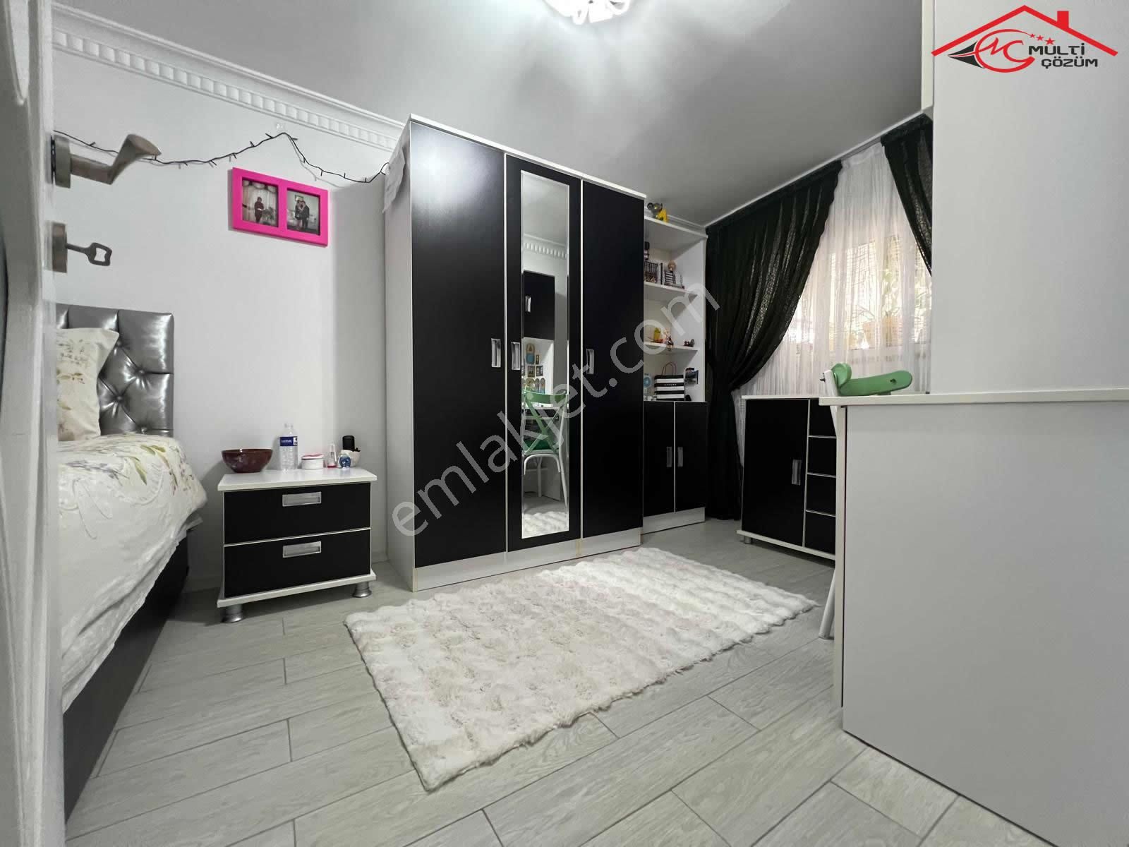 Yenibosna Zafer Mahallesinde Satılık Dubleks Daire 6+2 Asansörlü - Görsel 34