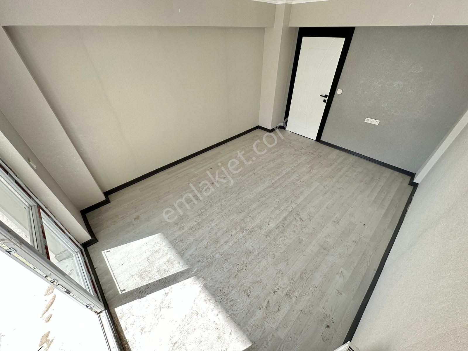 Yenikent Mustafa Kemal'de Mükemmel Lokasyonda Satılık 4+1 Daire - Görsel 15