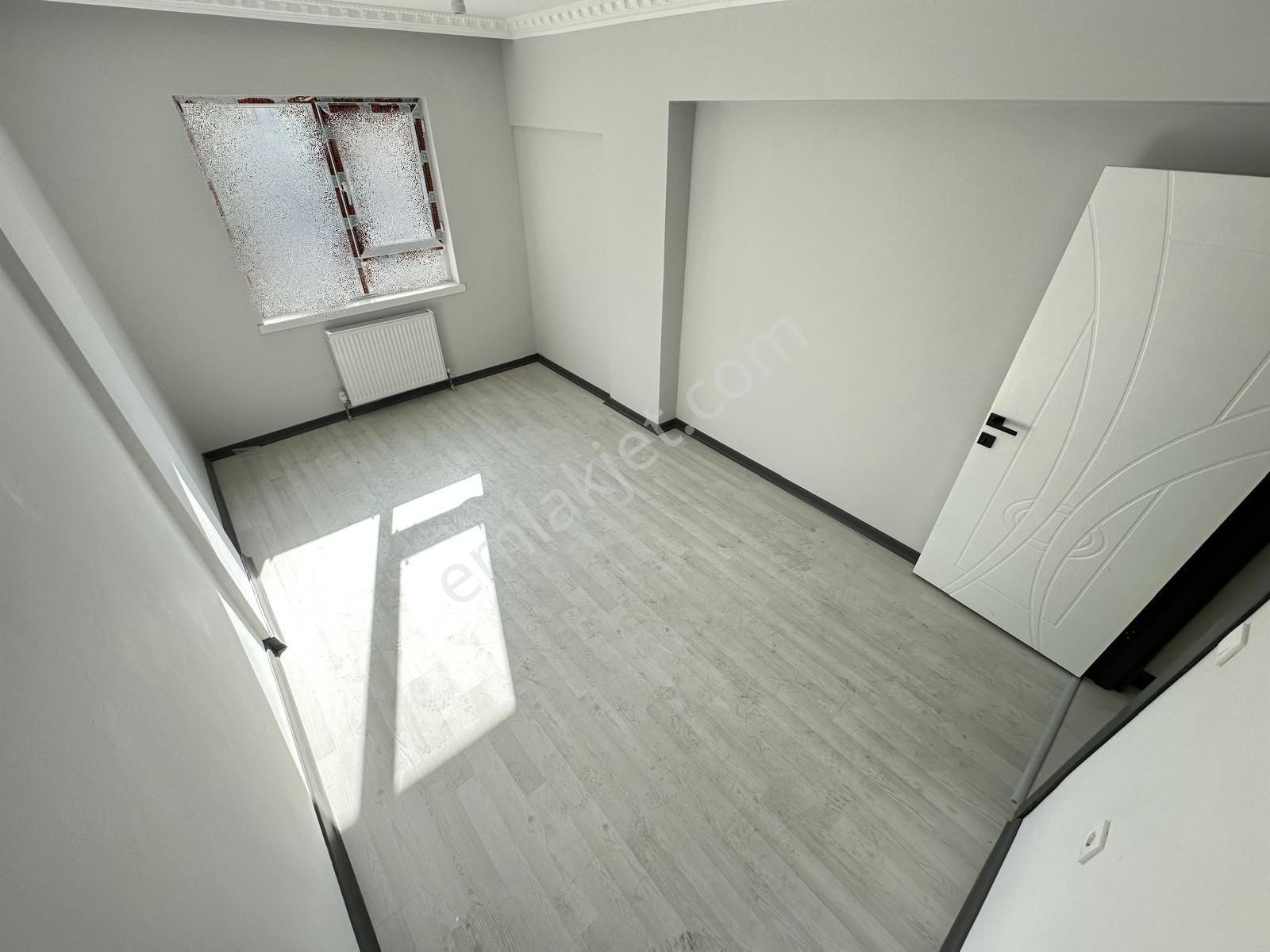 Yenikent Mustafa Kemal'de Mükemmel Lokasyonda Satılık 4+1 Daire - Görsel 21