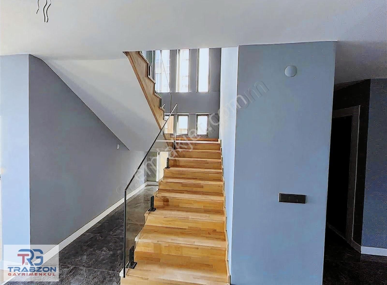 Yalıncakta Kiralık Lüks Deniz Manzaralı Villa - Görsel 6