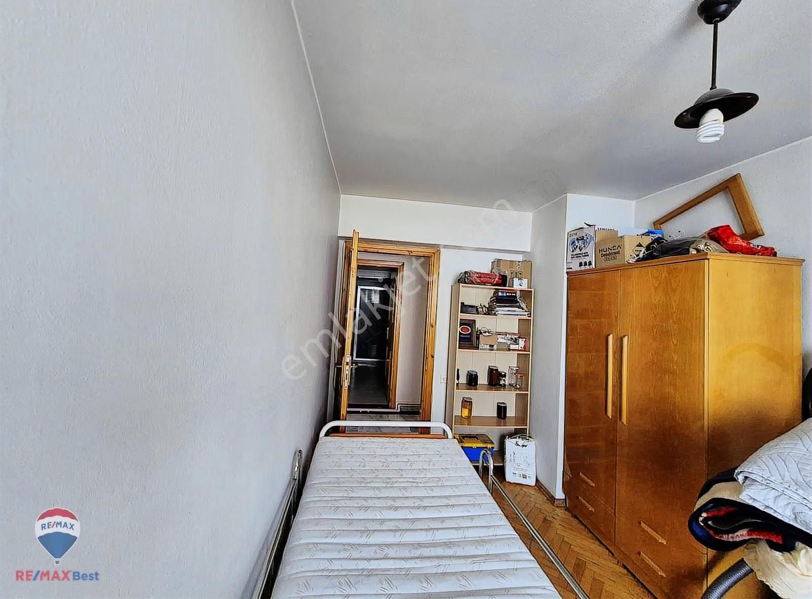 7 Bostanlı Tramvay Yolunda 3+1 Kiralık Daire - Görsel 10
