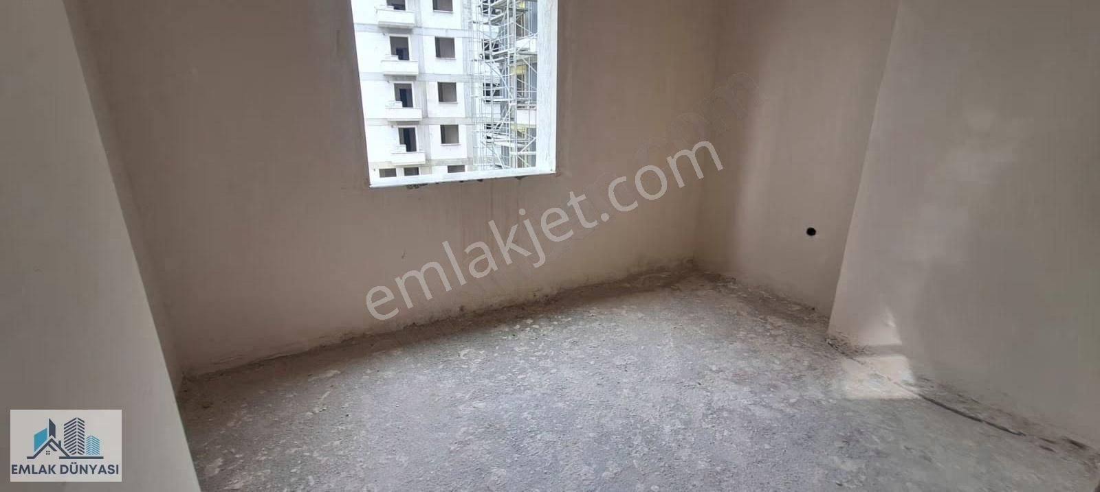 Kartalda Site İçinde Deniz Manzaralı 2+1 Satılık Daire!