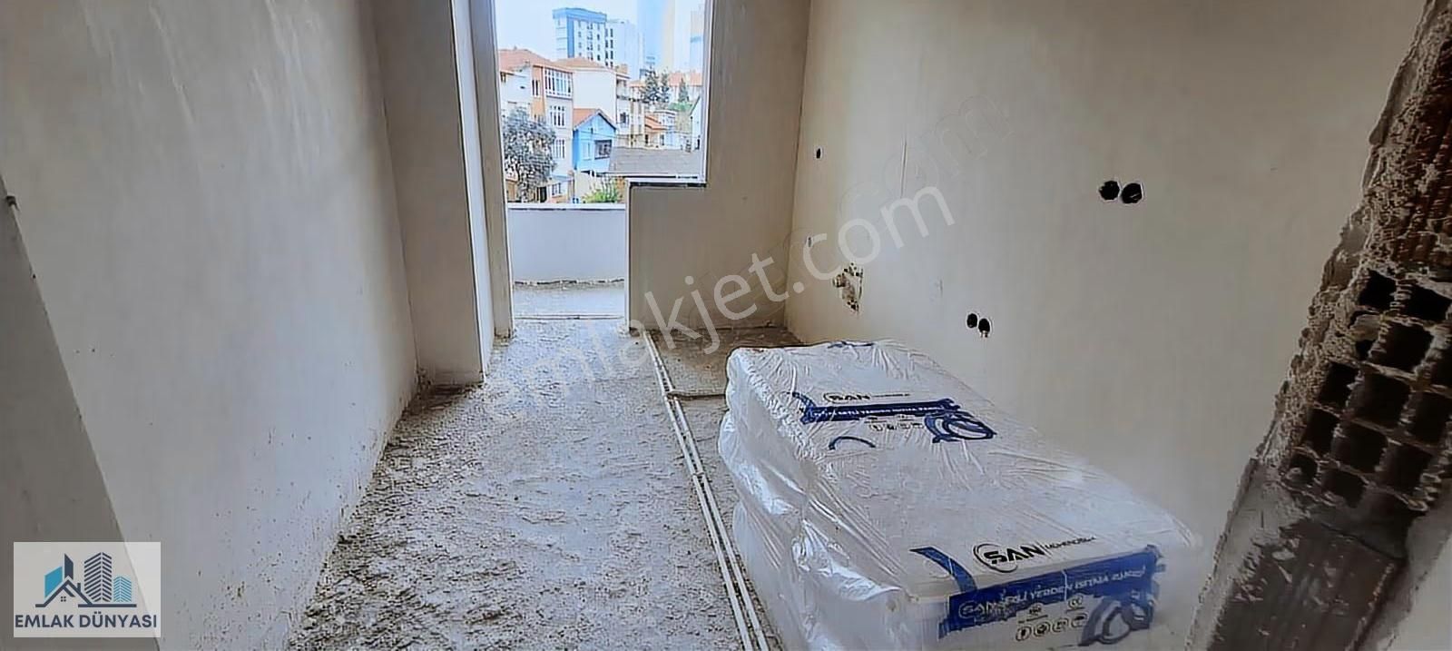 Kartalda Site İçinde Deniz Manzaralı 2+1 Satılık Daire! - Görsel 4