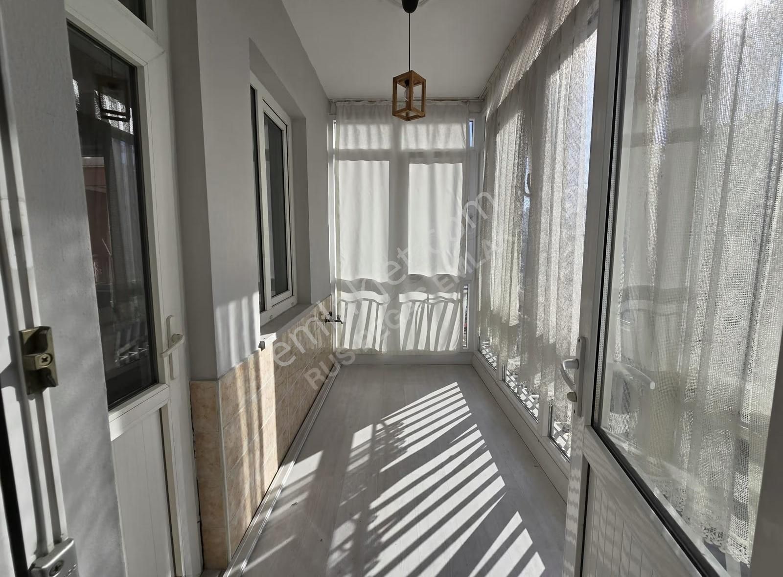 Ana Caddenin Üzerinde Merkezi Konum 3+1 Daire - Görsel 10