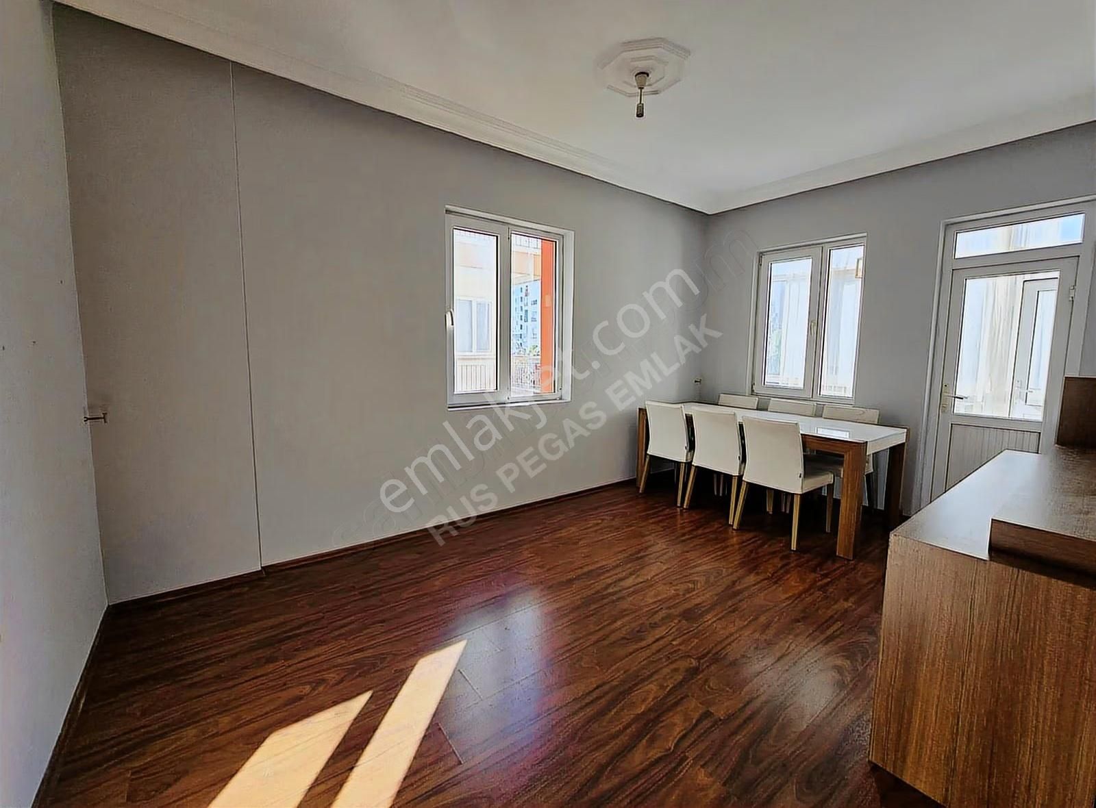 Ana Caddenin Üzerinde Merkezi Konum 3+1 Daire - Görsel 3