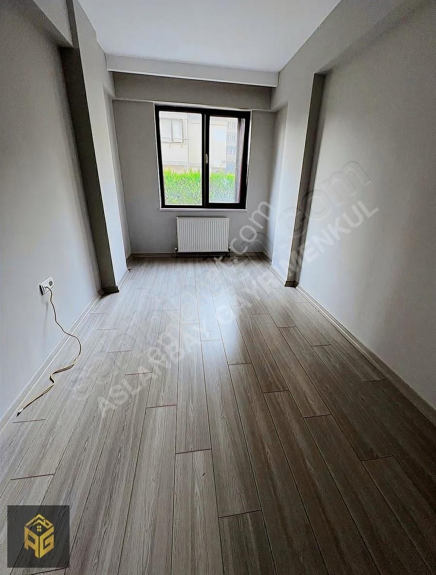 Dumlupınar Görükle`de Satılık Ütopya Sitesi 4+1 ``geniş Daire`` - Görsel 7