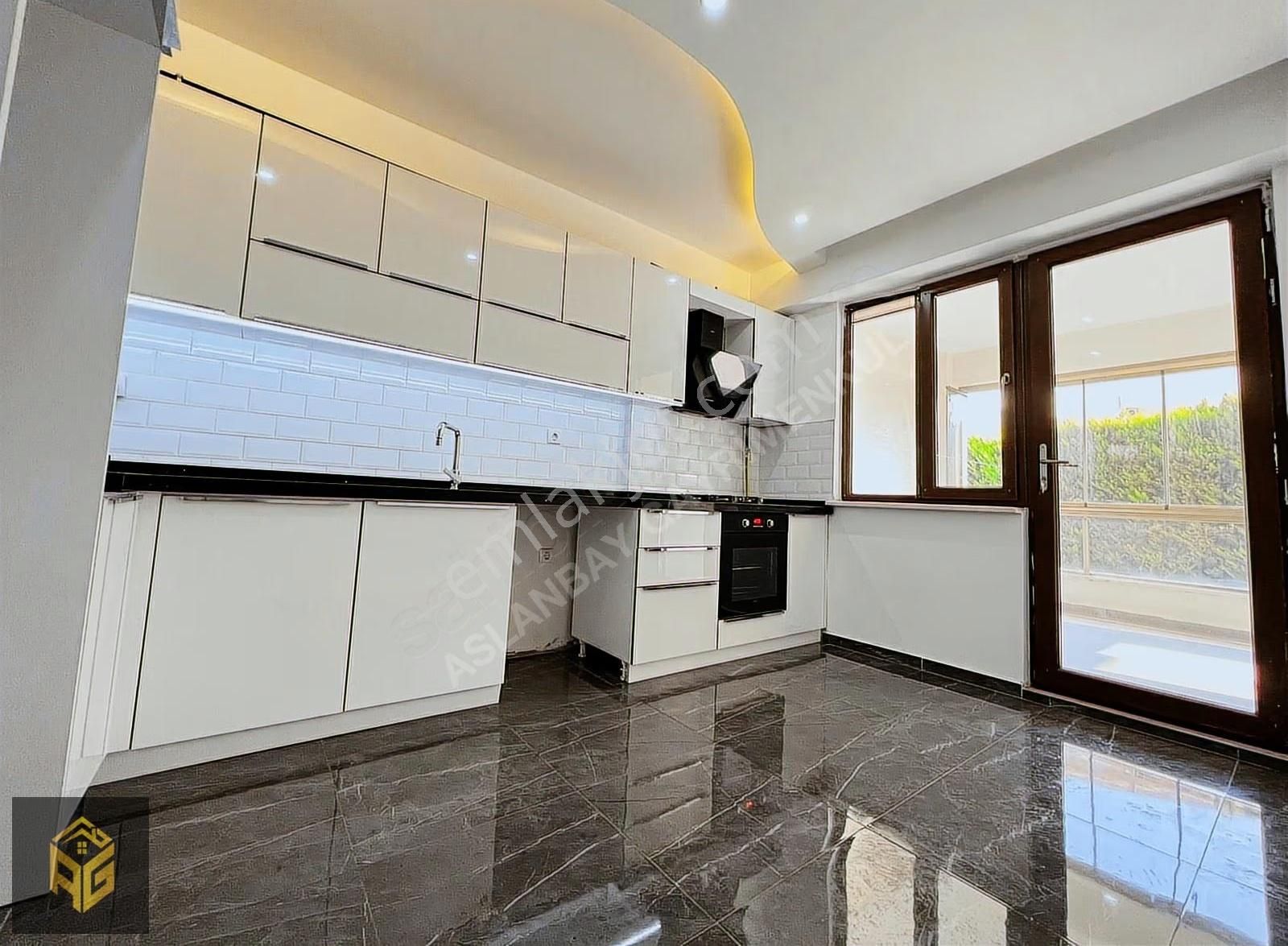 Dumlupınar Görükle`de Satılık Ütopya Sitesi 4+1 ``geniş Daire`` - Görsel 10