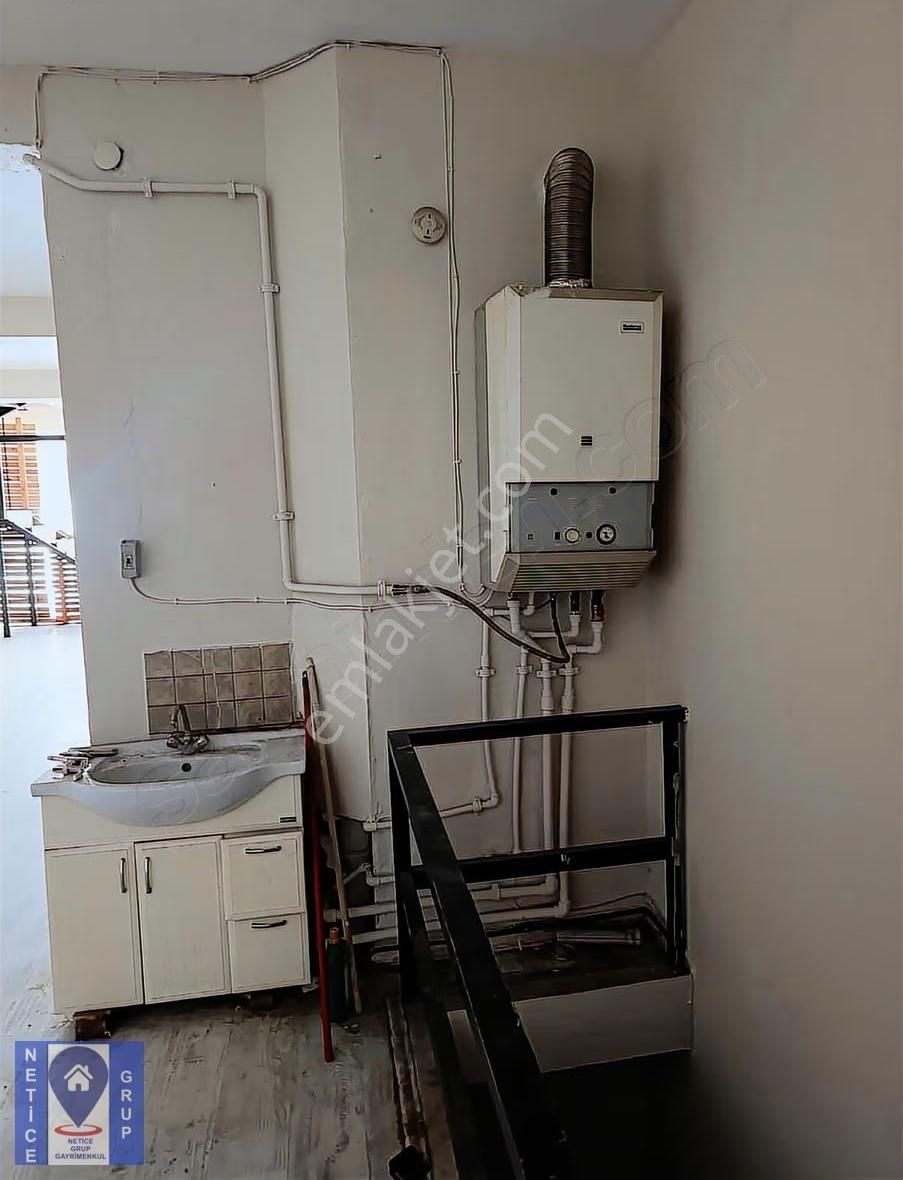 Ankara Yoluna Cephe 3 Katlı 250 M2 Köşe Kombili Dükkan & Mağaza - Görsel 4