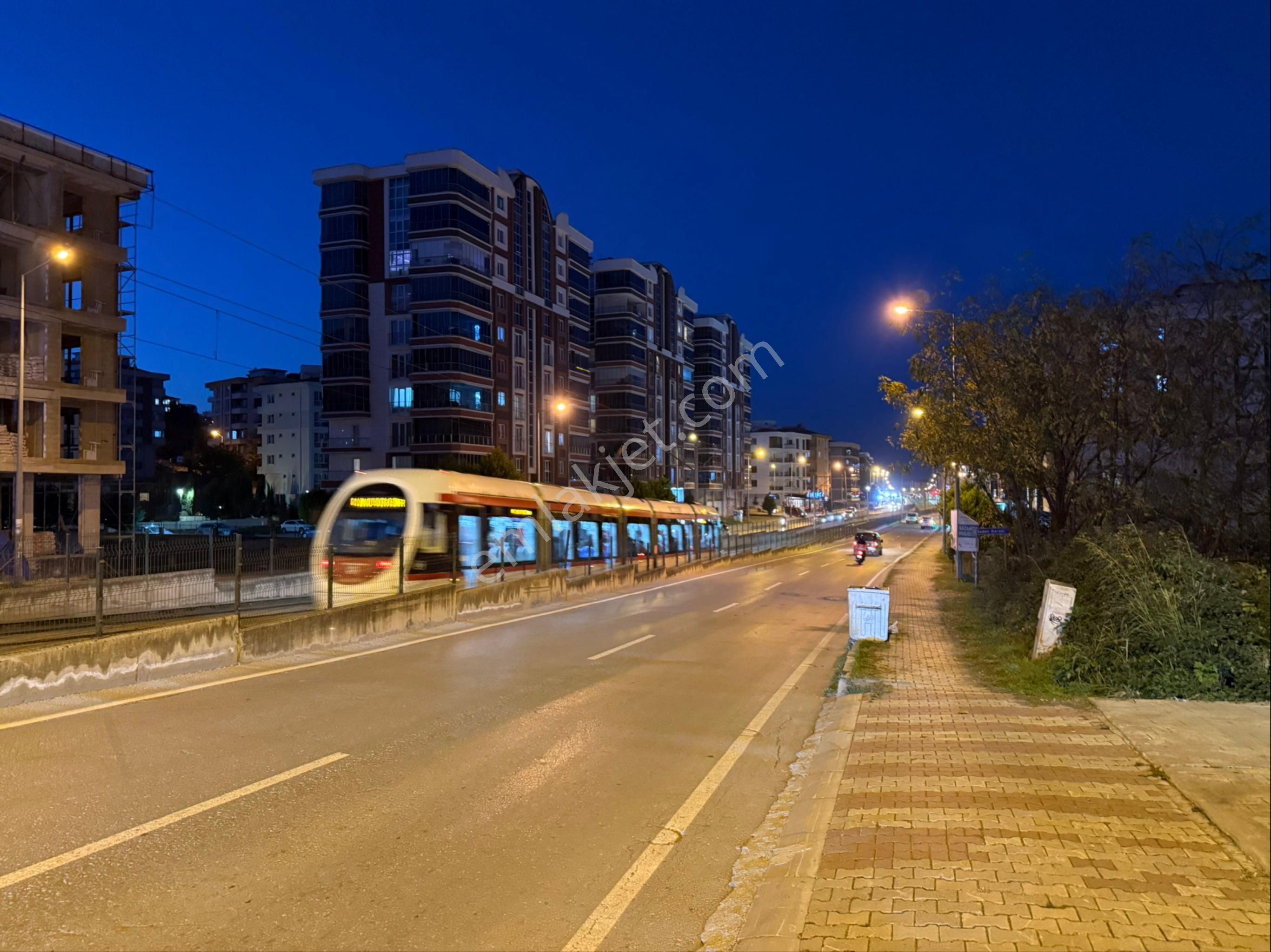 Truva//selim Dağhan’dan Tramvay’a Cephe Eşyalı Full Krediye Uygun 1+1 - Görsel 23