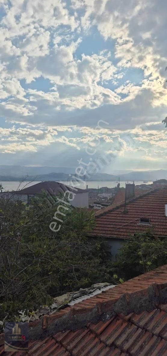 Hacı Hızır Mh Deniz Manzaralı 304 M2 Ev Ve Arsası - Görsel 6