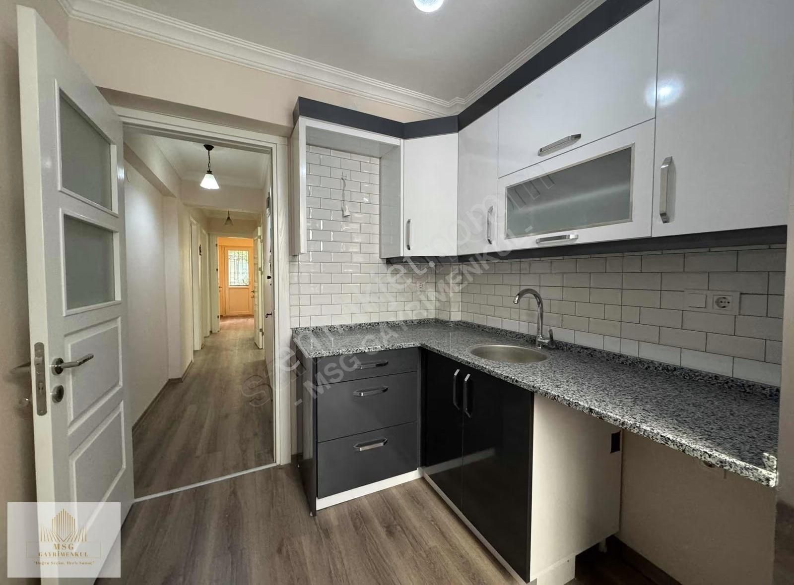 Msg'den Güzelyalıda Caddeye 100 Metre-bahçeli & Yüksek Giriş 2+1 - Görsel 44