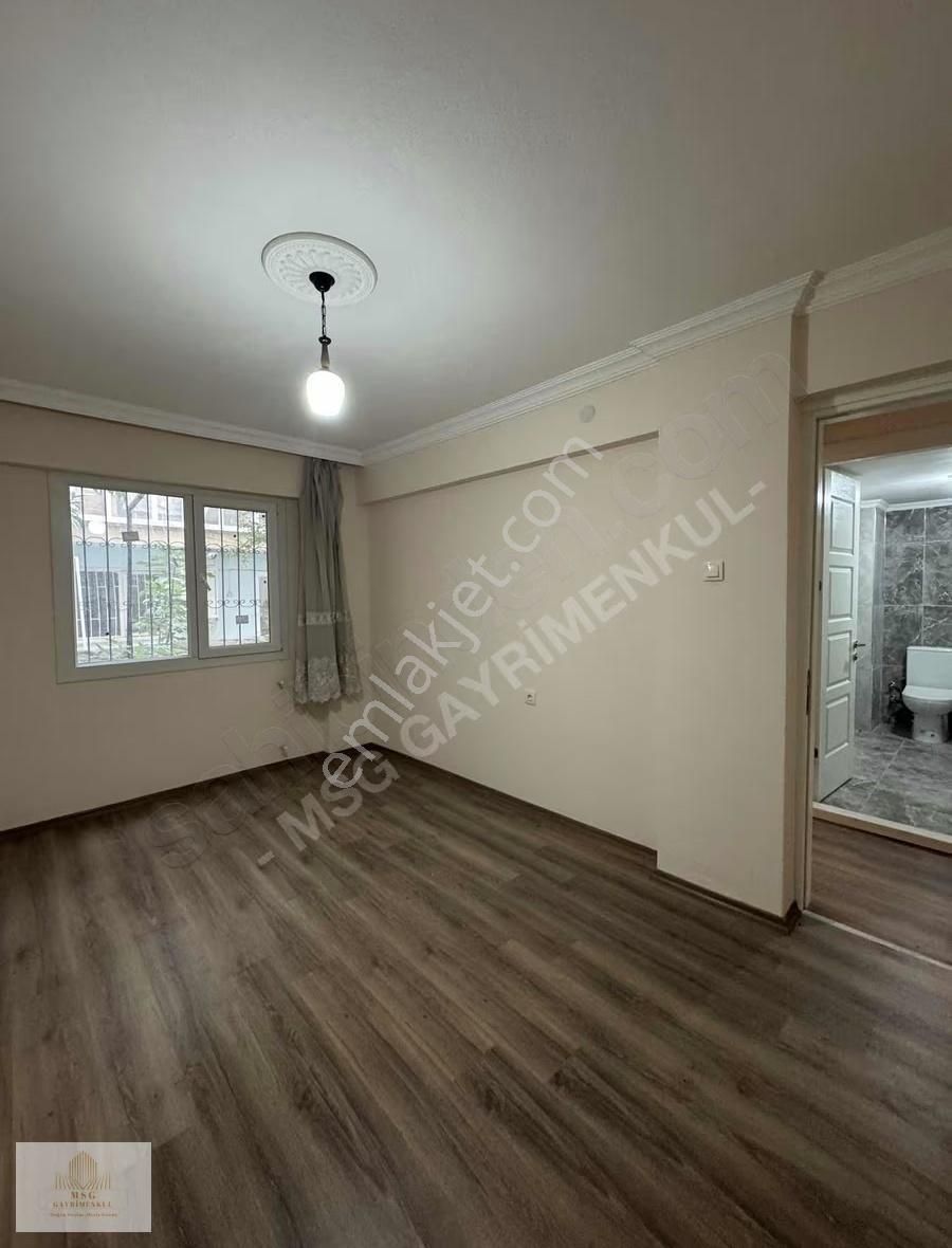 Msg'den Güzelyalıda Caddeye 100 Metre-bahçeli & Yüksek Giriş 2+1 - Görsel 3