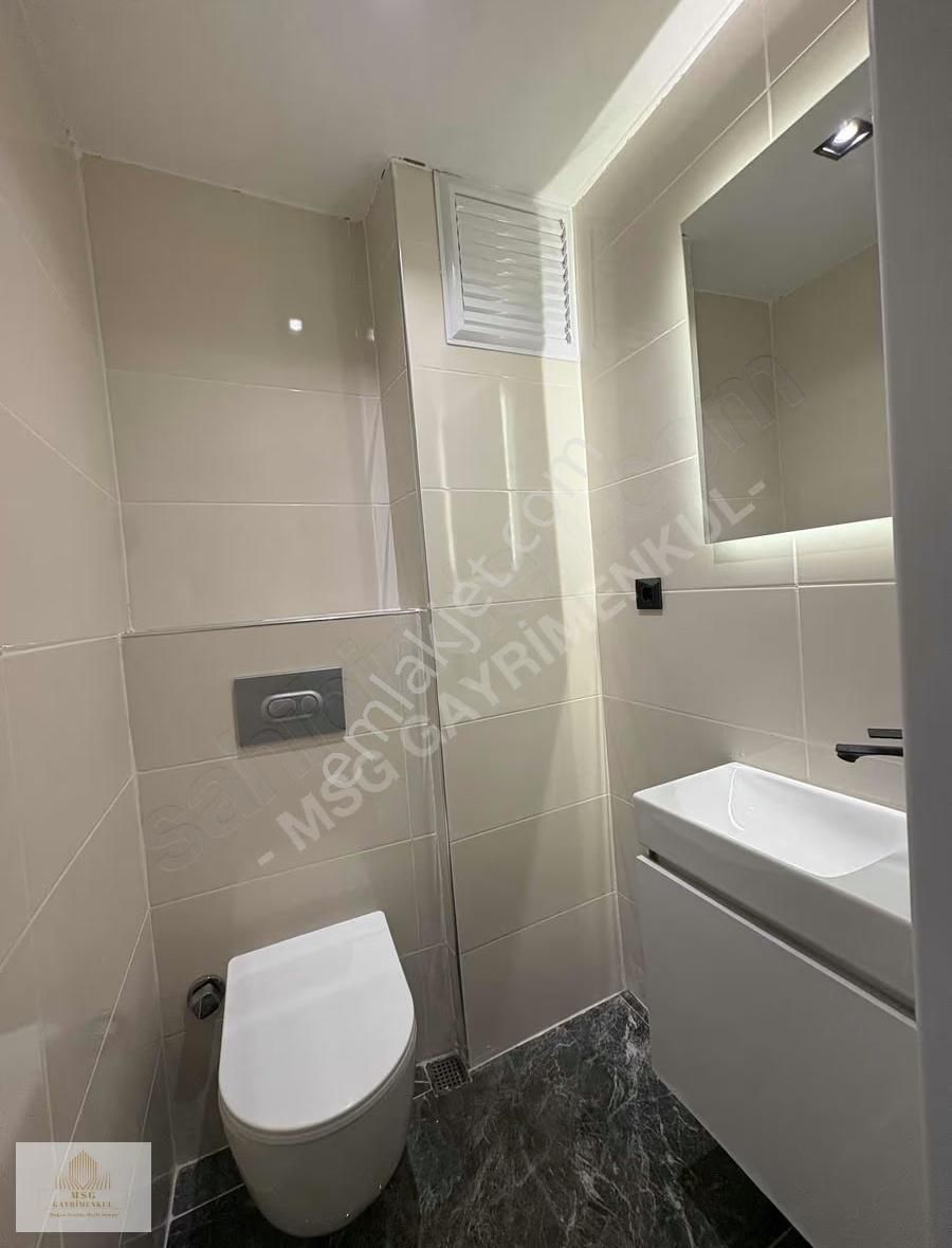 -msg'den Mithatpaşa Cadde Yakını Ara Kat Masrafsız 3+1 Daire- - Görsel 38