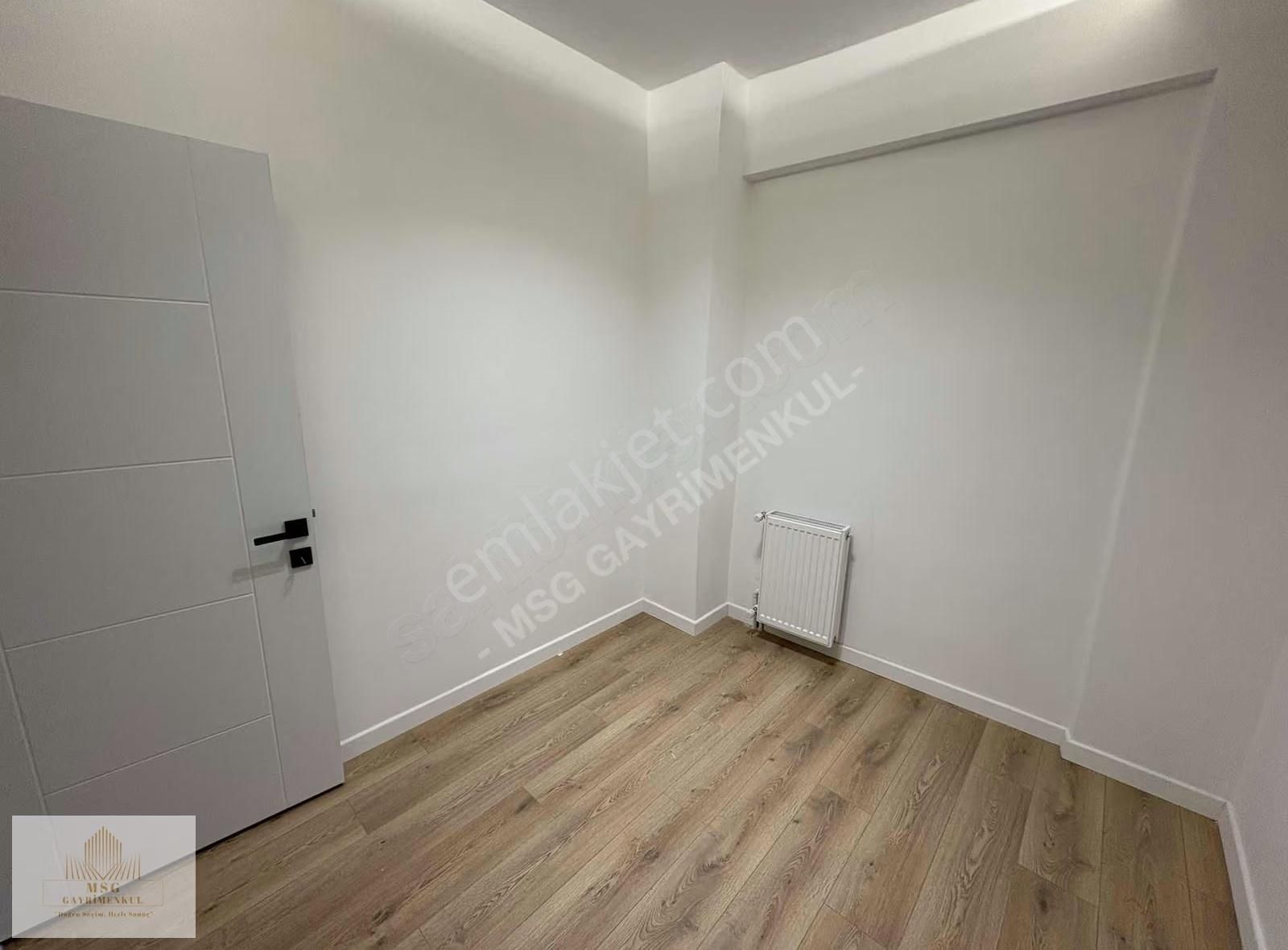 -msg'den Mithatpaşa Cadde Yakını Ara Kat Masrafsız 3+1 Daire- - Görsel 31