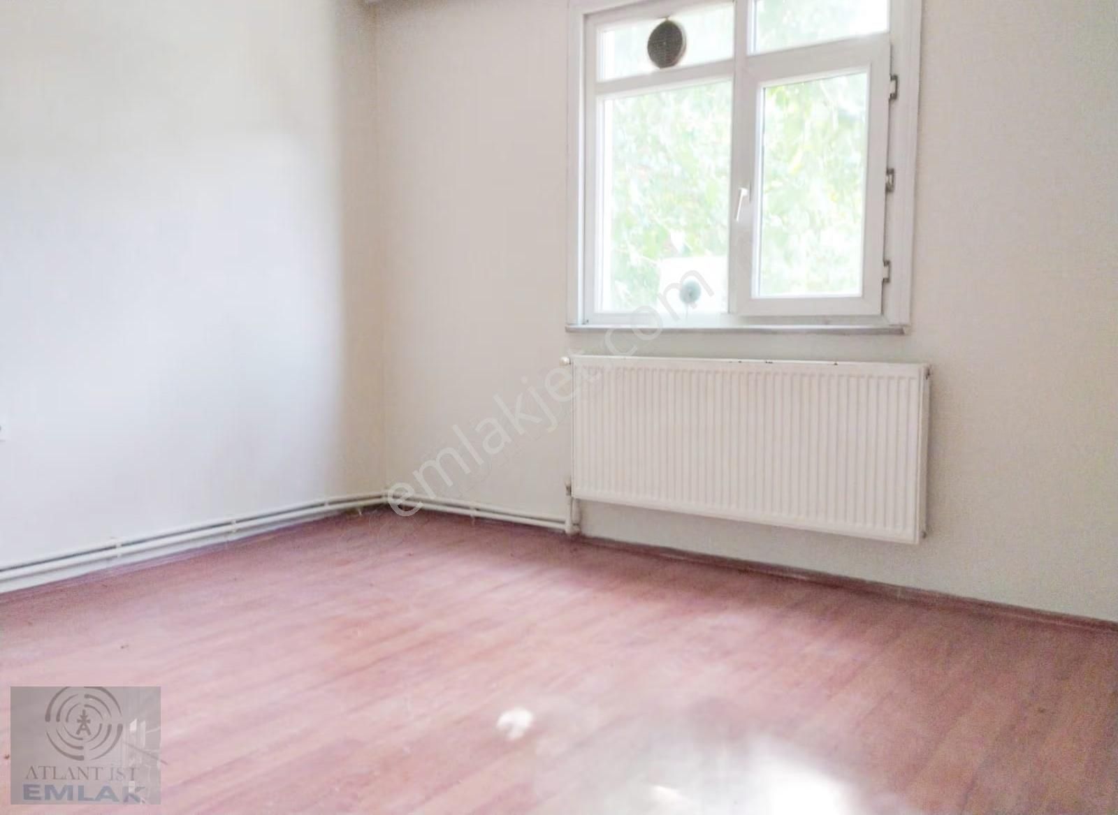 Kayışdağı Eski Son Durakta 2+1 100m2 1.kat Boyalı Balkonlu Daire - Görsel 6