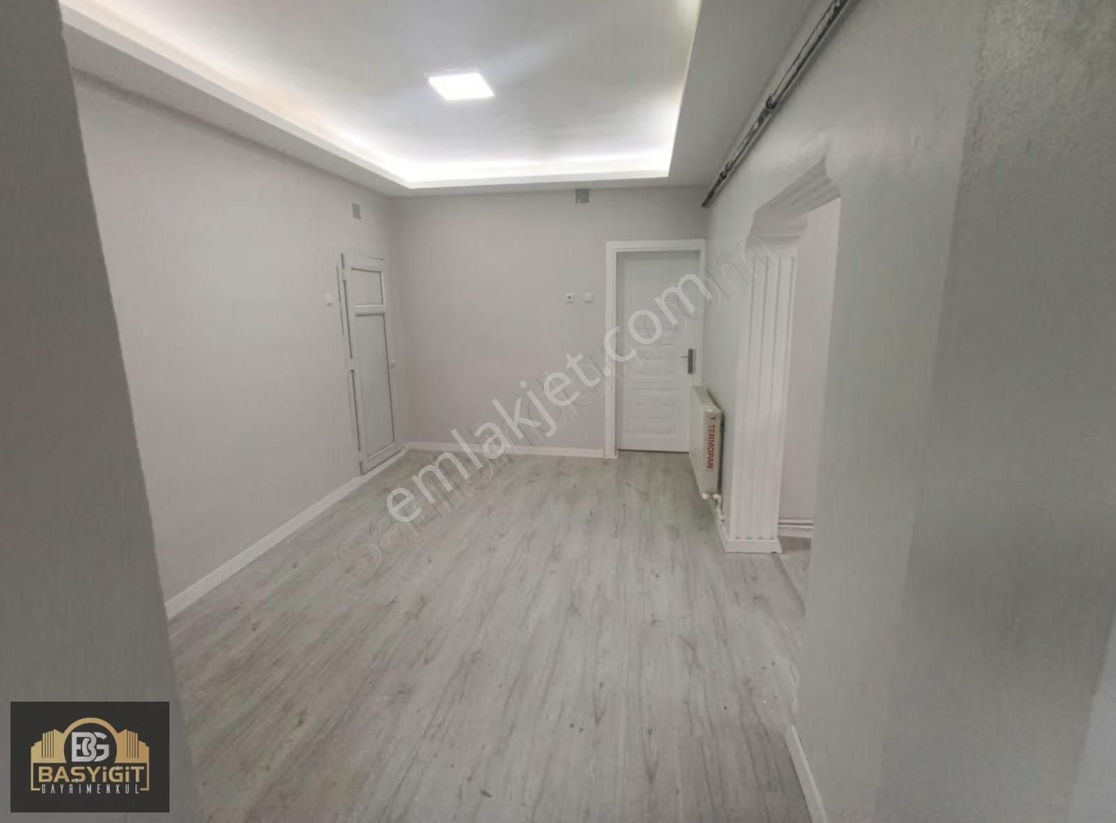 İnönü Mh.adliye Yolu Üzeri Dükkan,1+1 Ev Olan Satılık İş Yeri - Görsel 15