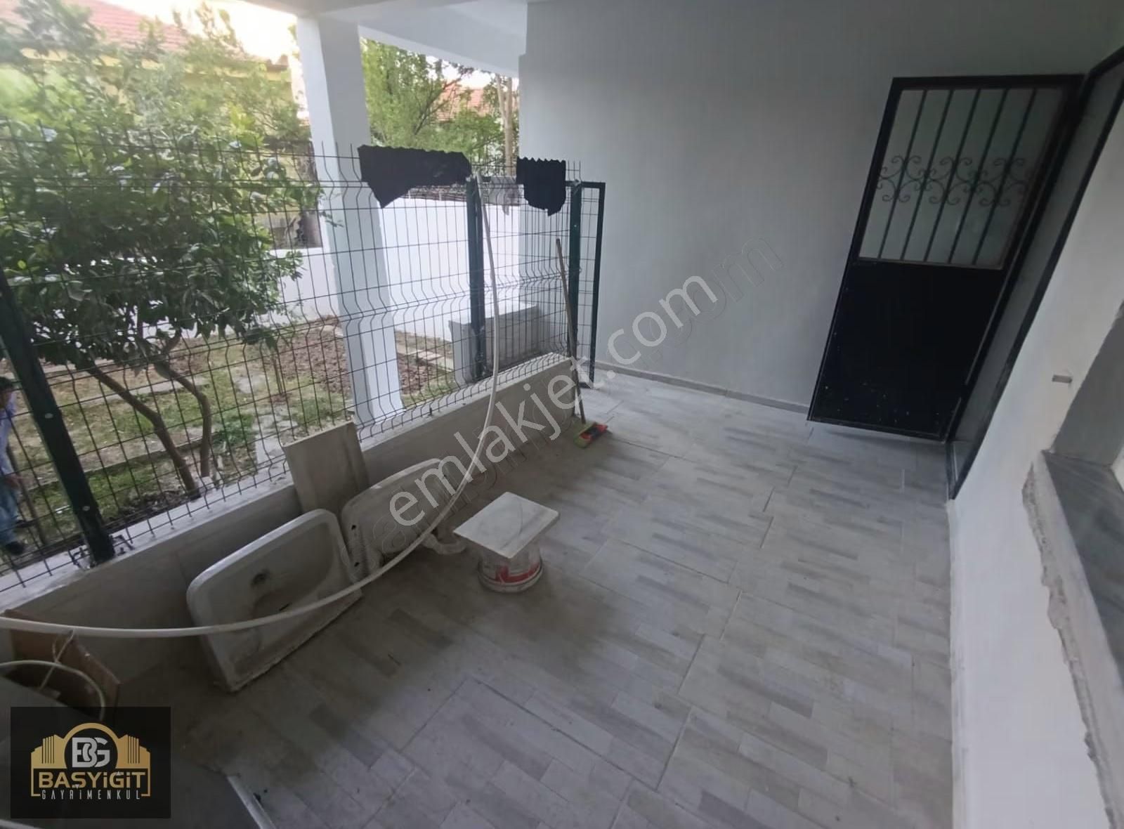 İnönü Mh.adliye Yolu Üzeri Dükkan,1+1 Ev Olan Satılık İş Yeri - Görsel 22