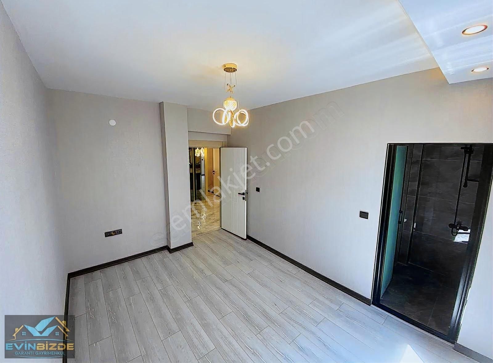 Keçiörende 2+1 Mega Lüks Cadde Yanı Güney Cepheli Takasa Uygun - Görsel 24