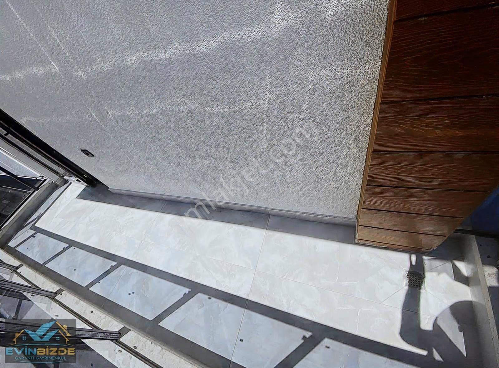 Keçiörende 2+1 Mega Lüks Cadde Yanı Güney Cepheli Takasa Uygun - Görsel 3