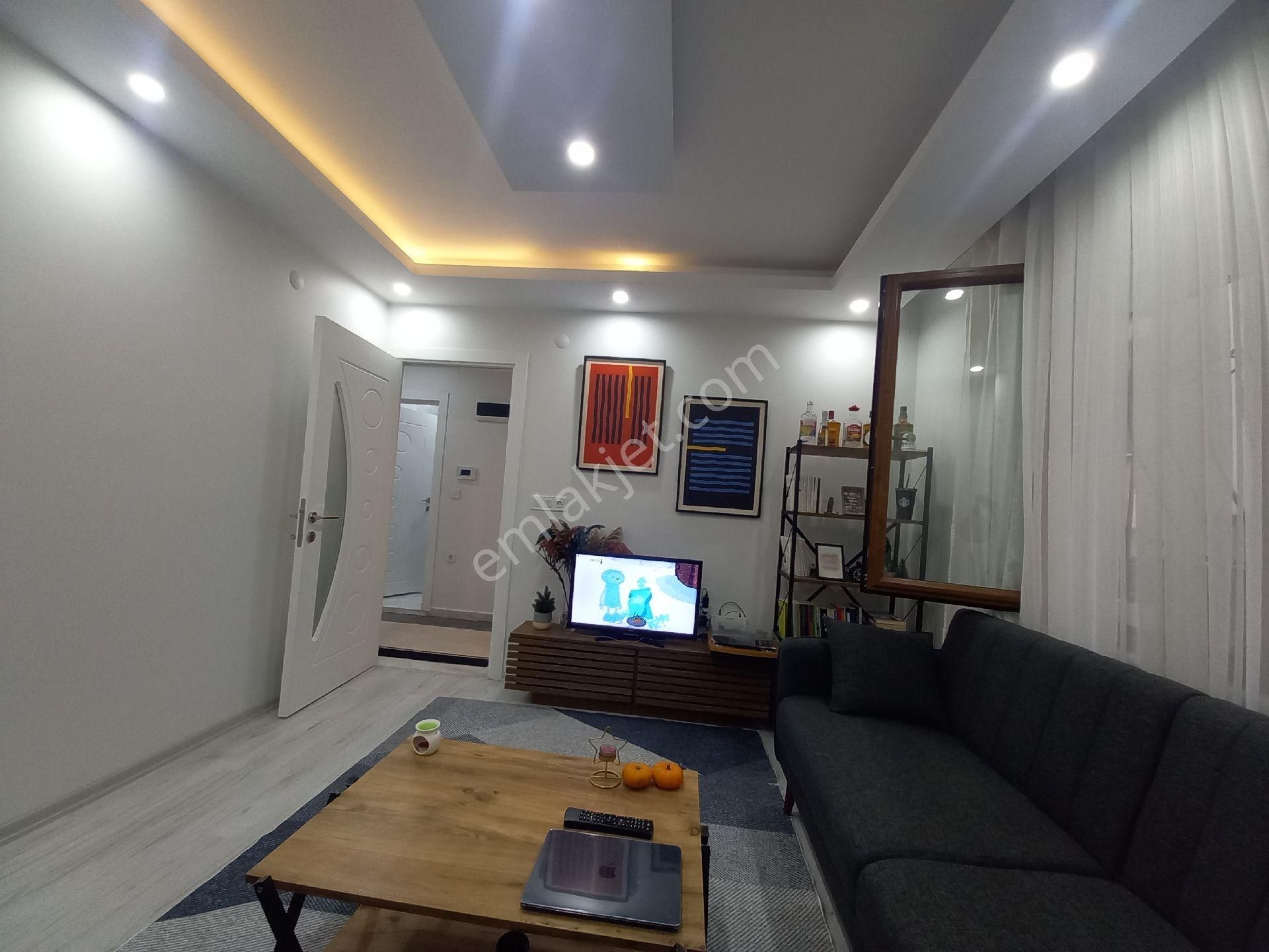 Bahçelievler Yenibosna Zafer Mah Satılık Yüksek Giriş Daire 1+1 - Görsel 9